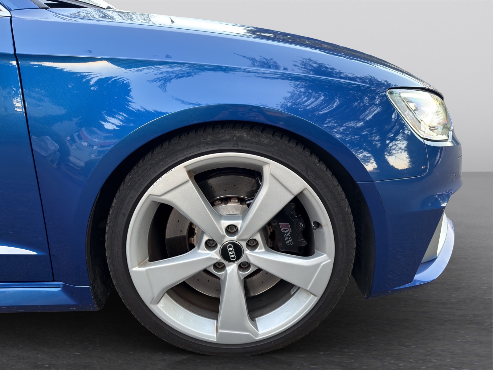 AUDI RS3 2.5 TSI quattro S-tronic-image-29