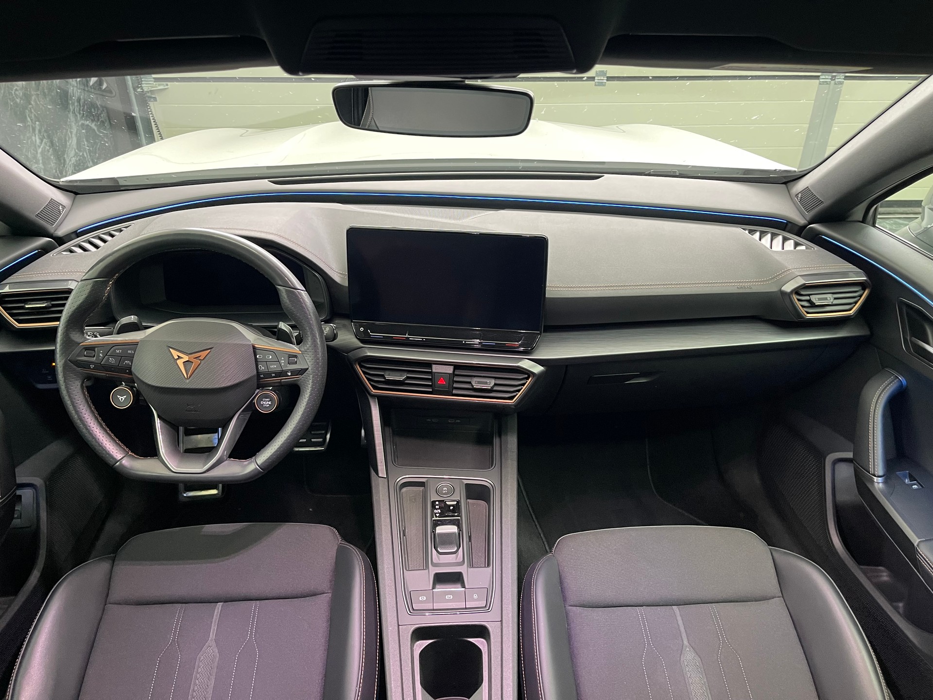 CUPRA 2.0 TSI VZ 4Drive DSG-image-2