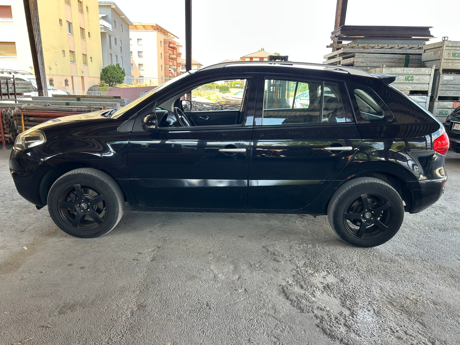 RENAULT Koleos 2.0 dCi Dynamique 4x4-image-1
