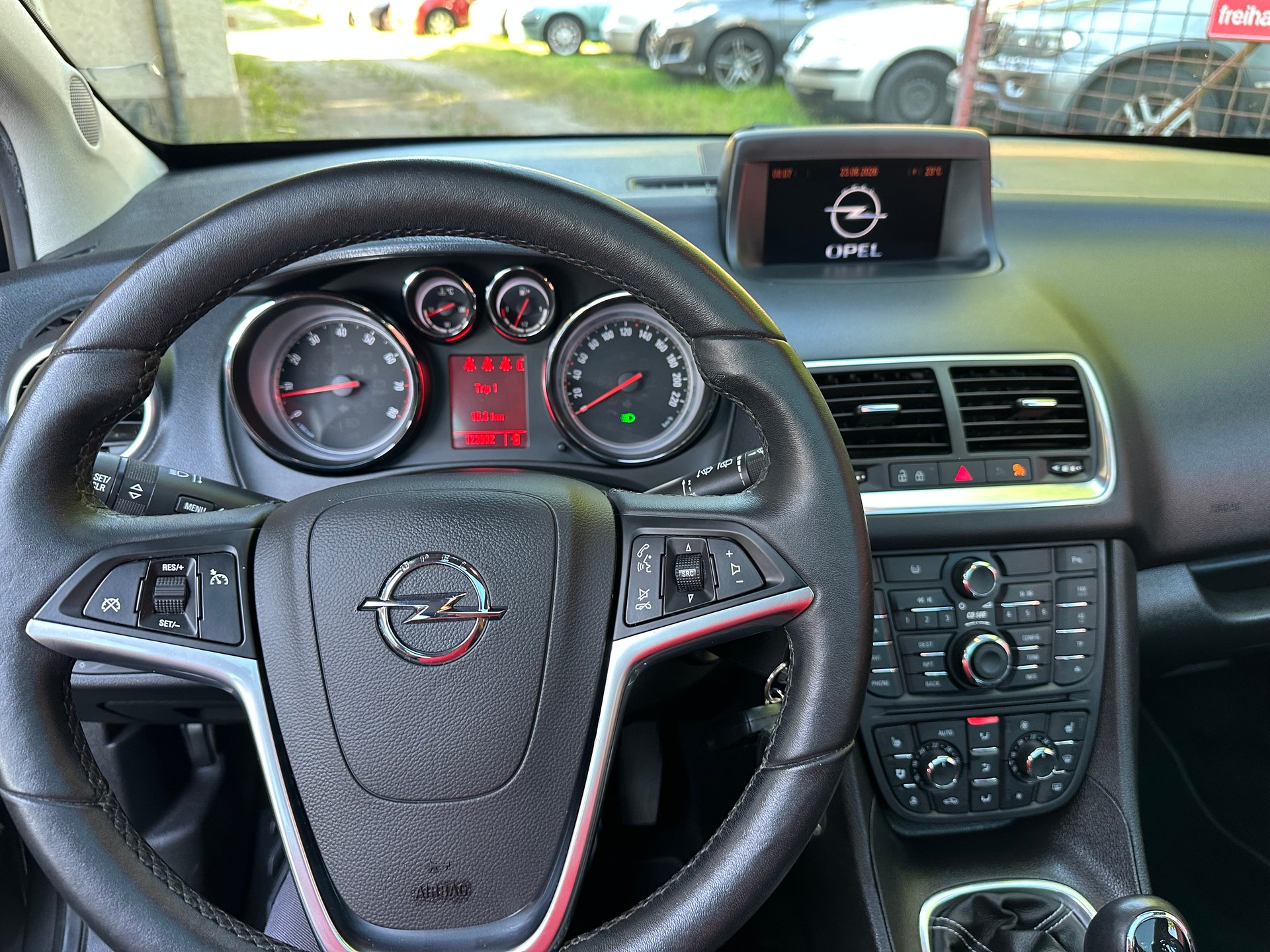 OPEL Meriva 1.4 Turbo Cosmo. Frisch ab MFK und Service-image-14