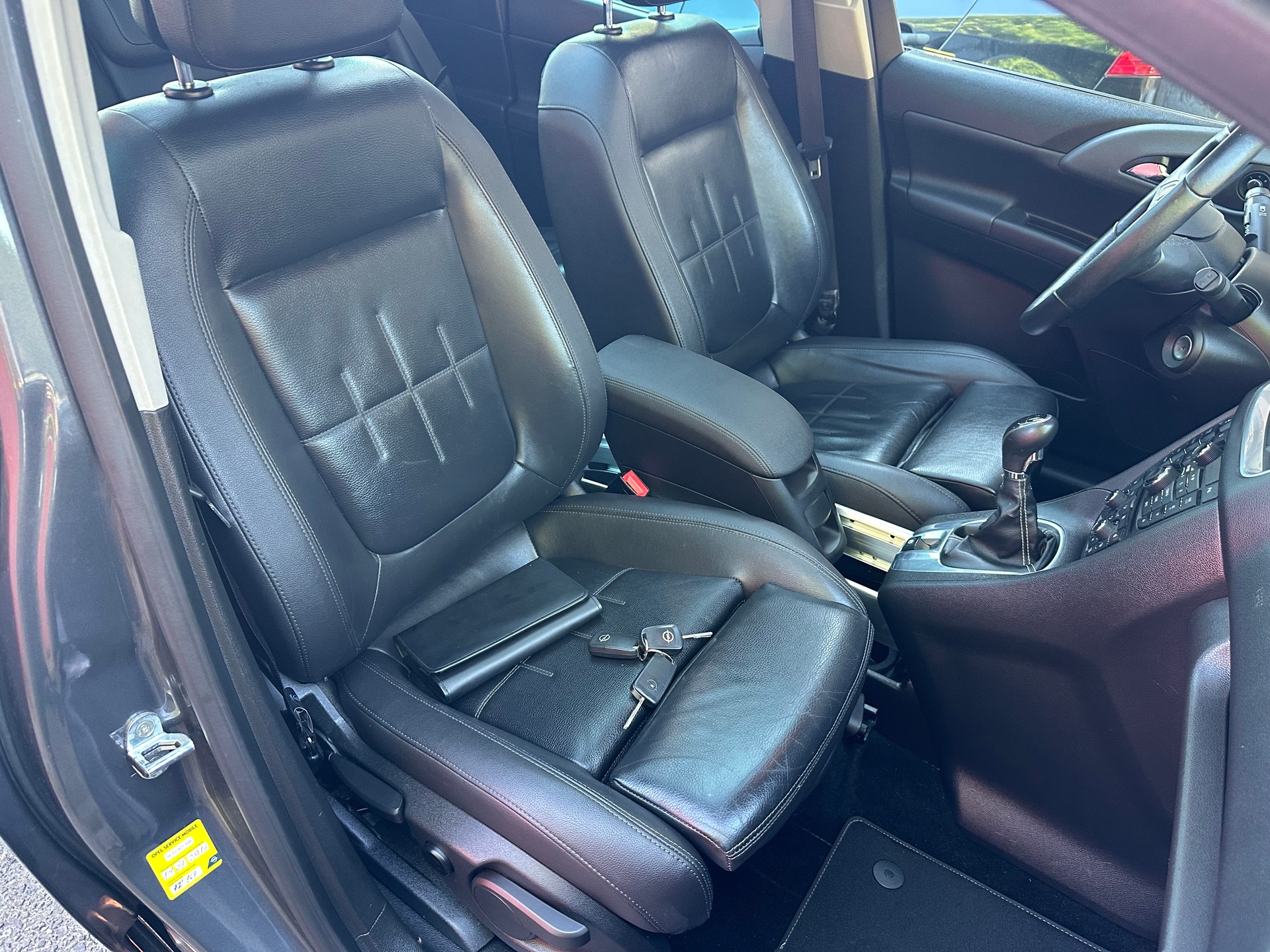 OPEL Meriva 1.4 Turbo Cosmo. Frisch ab MFK und Service-image-12