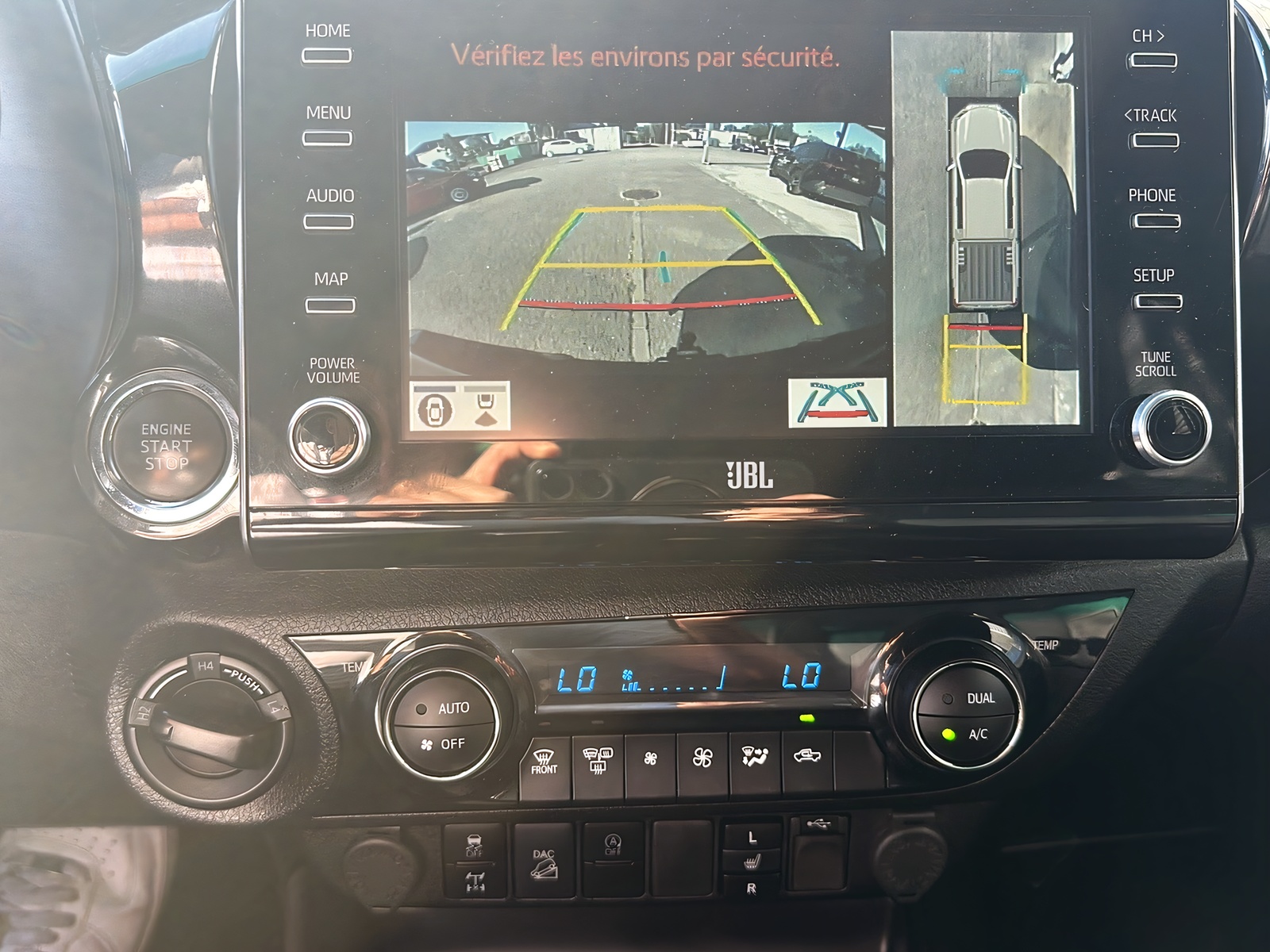 TOYOTA Hilux 2.8D-4D Invincible Double Cab 4x4 A-image-6
