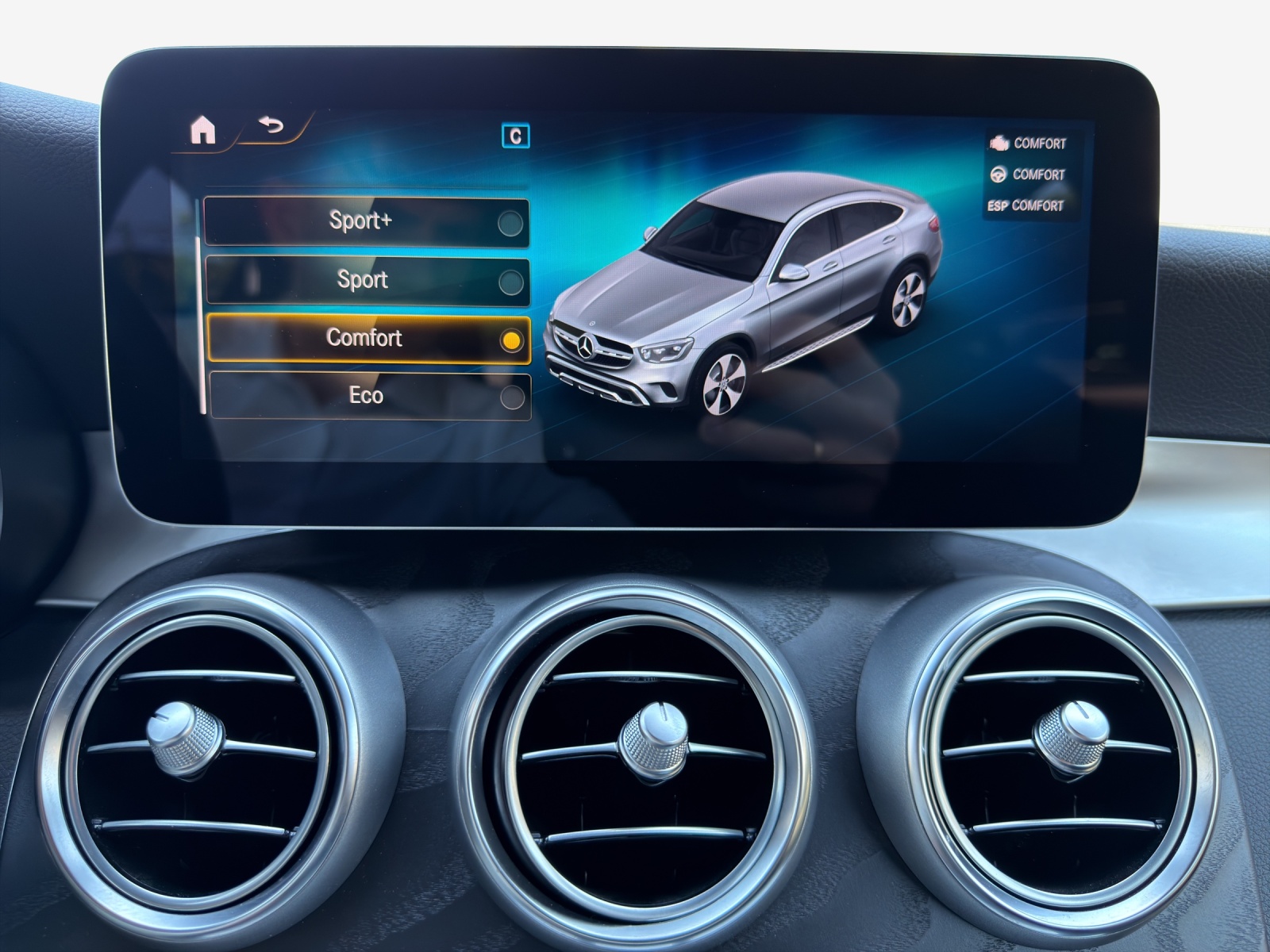 MERCEDES-BENZ GLC Coupé 200 AMG Line 4Matic 9G-Tronic-image-14