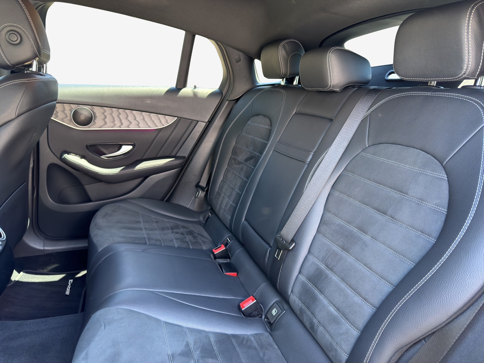 MERCEDES-BENZ GLC Coupé 200 AMG Line 4Matic 9G-Tronic-image-11