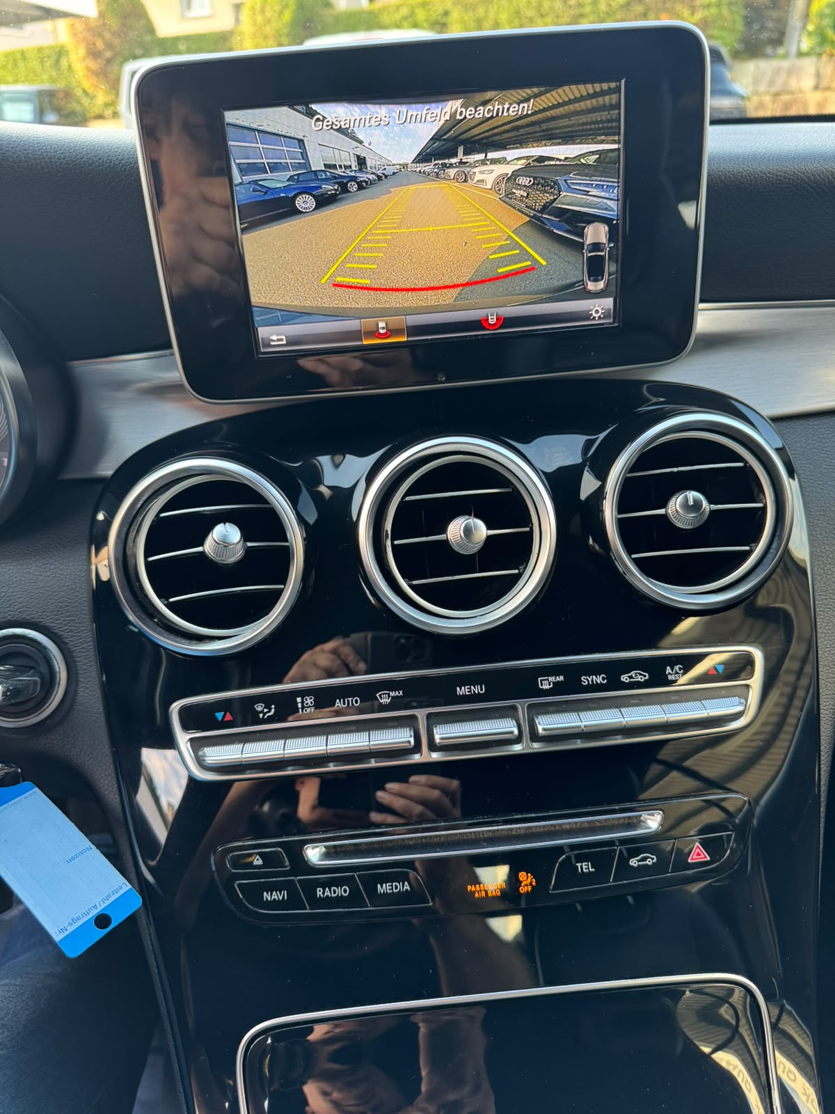 MERCEDES-BENZ C 300 Cabriolet AMG Line 9G-Tronic-image-12