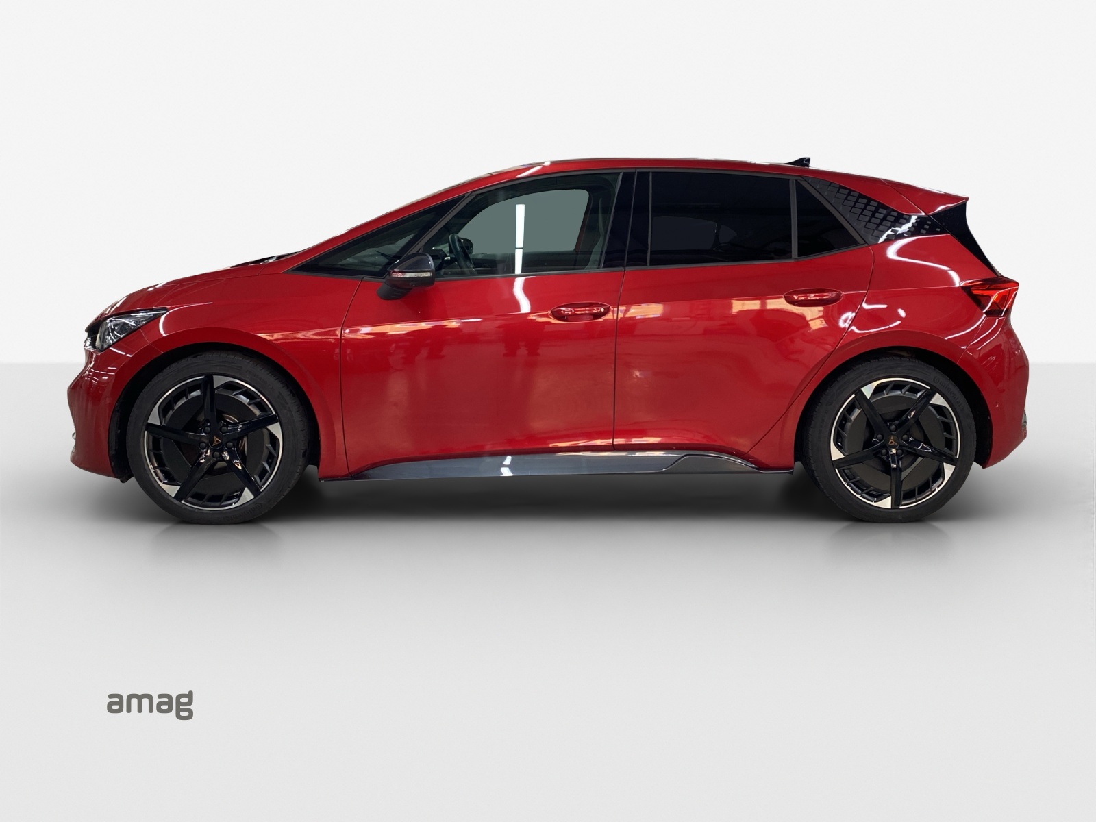 CUPRA Born 58 kWh-showroom-element-1