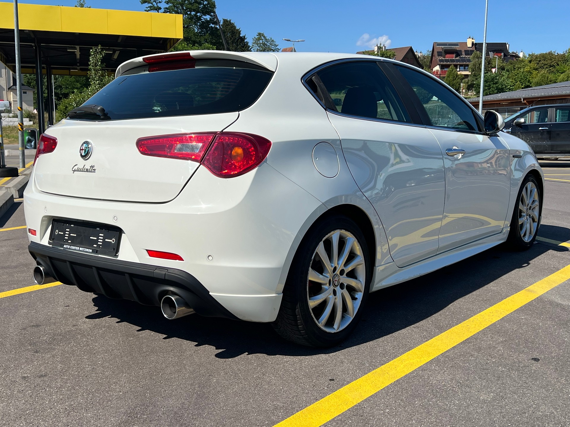 ALFA ROMEO Giulietta 2.0 JTDM Distinctive-image-3