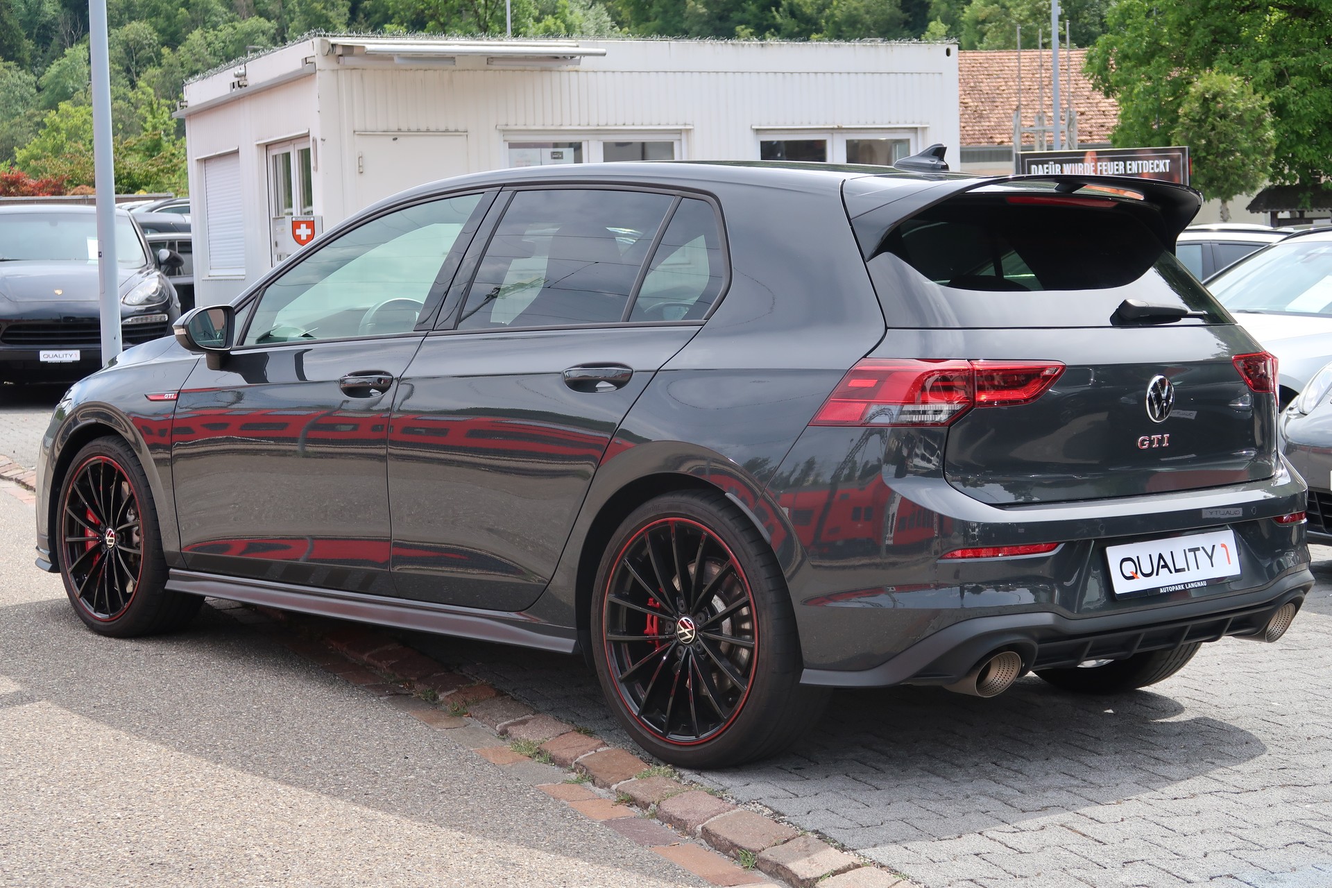 VW Golf 2.0 TSI GTI Clubsport DSG-image-6