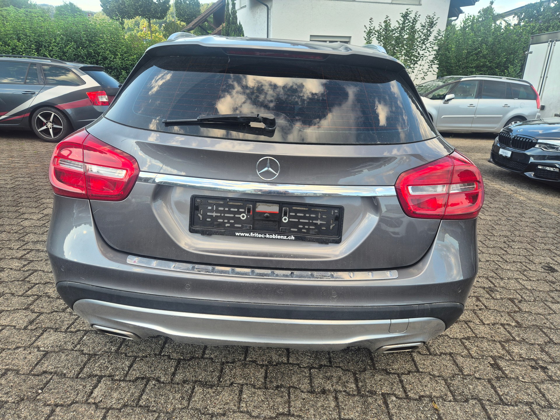 MERCEDES-BENZ GLA 200 CDI Swiss Star Edition 4Matic 7G-DCT-image-3
