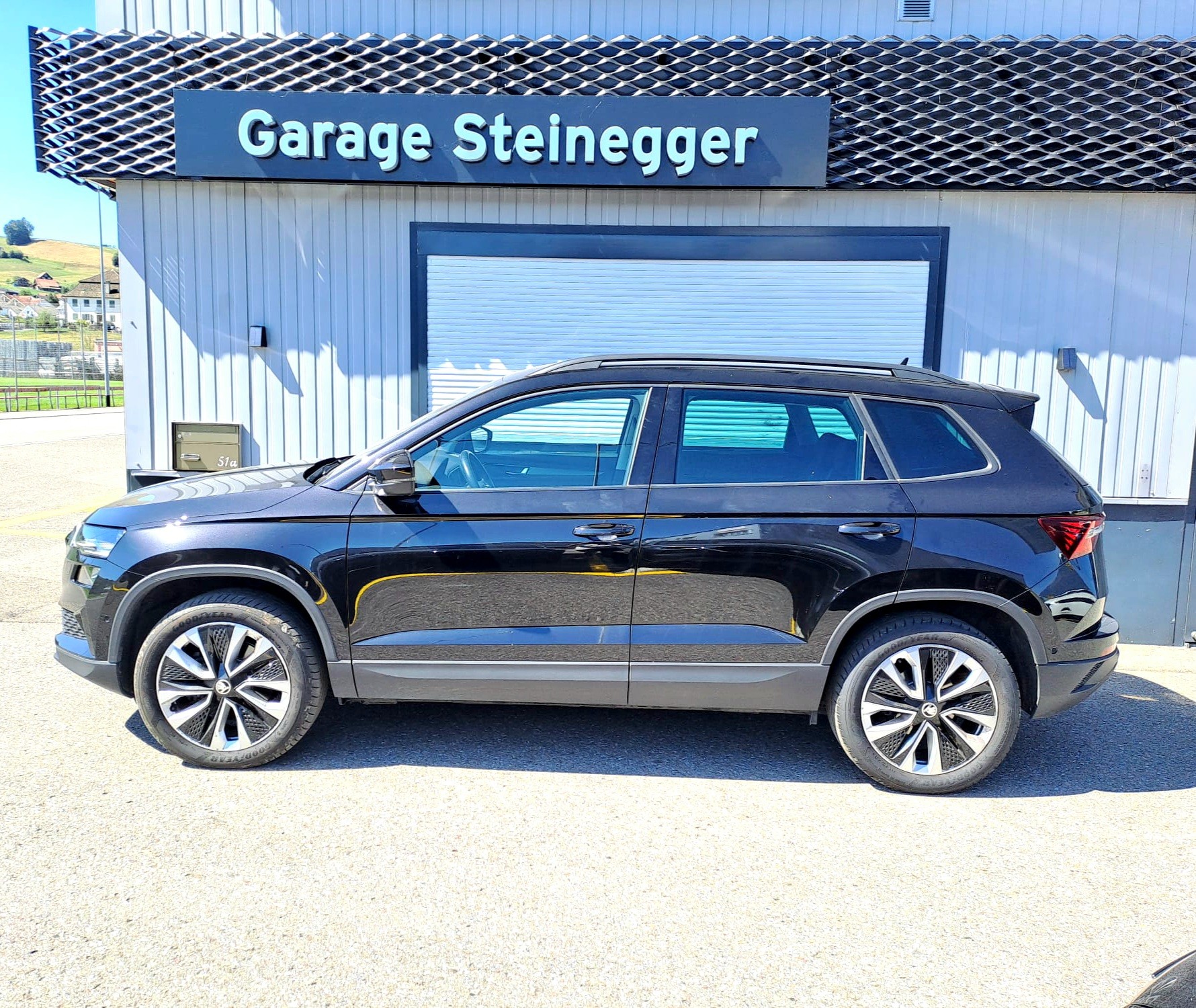SKODA Karoq 2.0 TDI CR Style 4x4 DSG-image-4