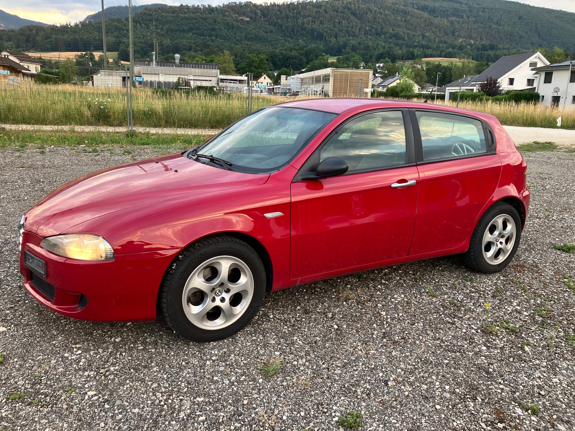 ALFA ROMEO 147 1.9 16V JTD Sport TI-image-0