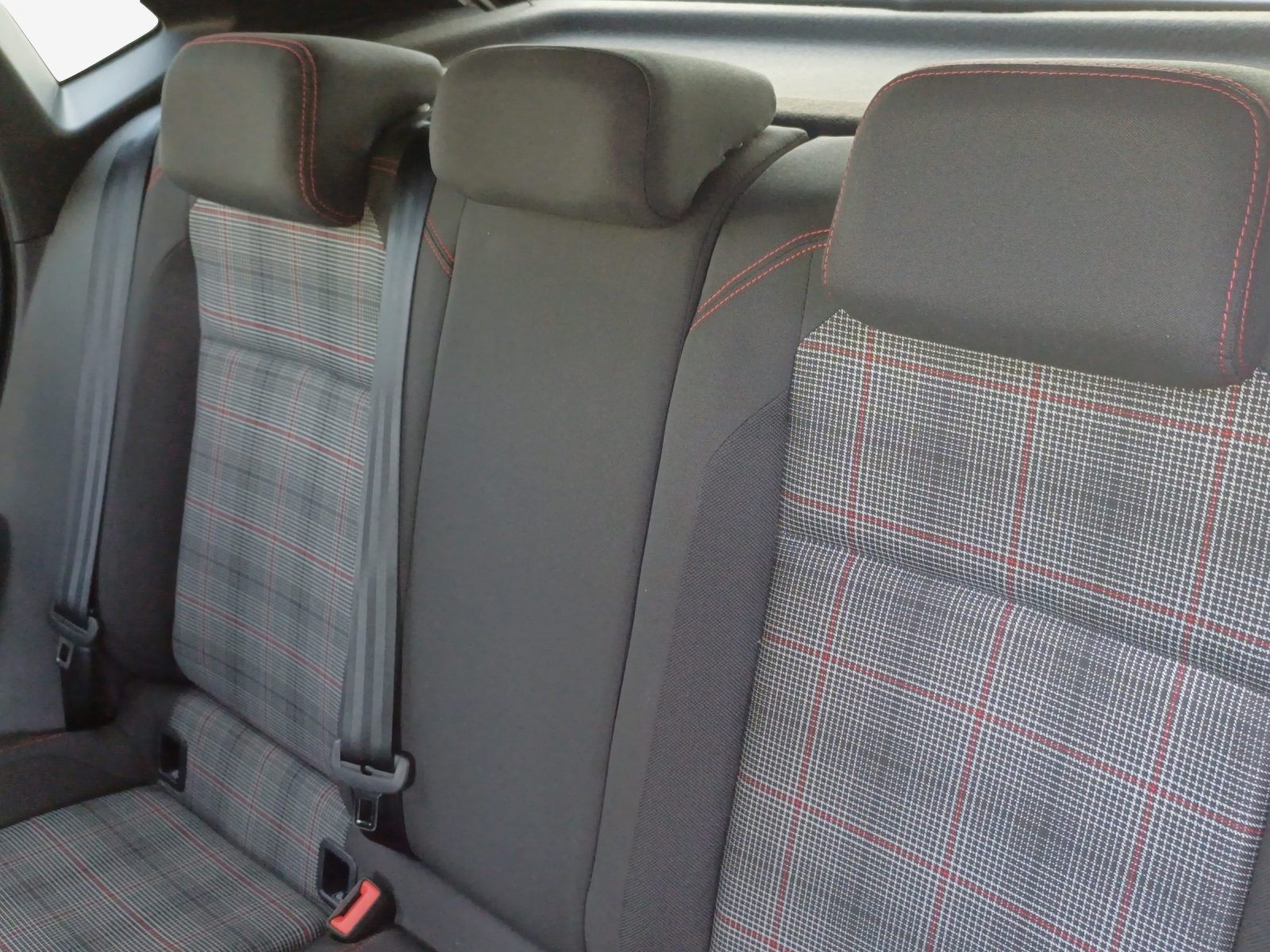 VW Polo 2.0 TSI GTI DSG-image-11
