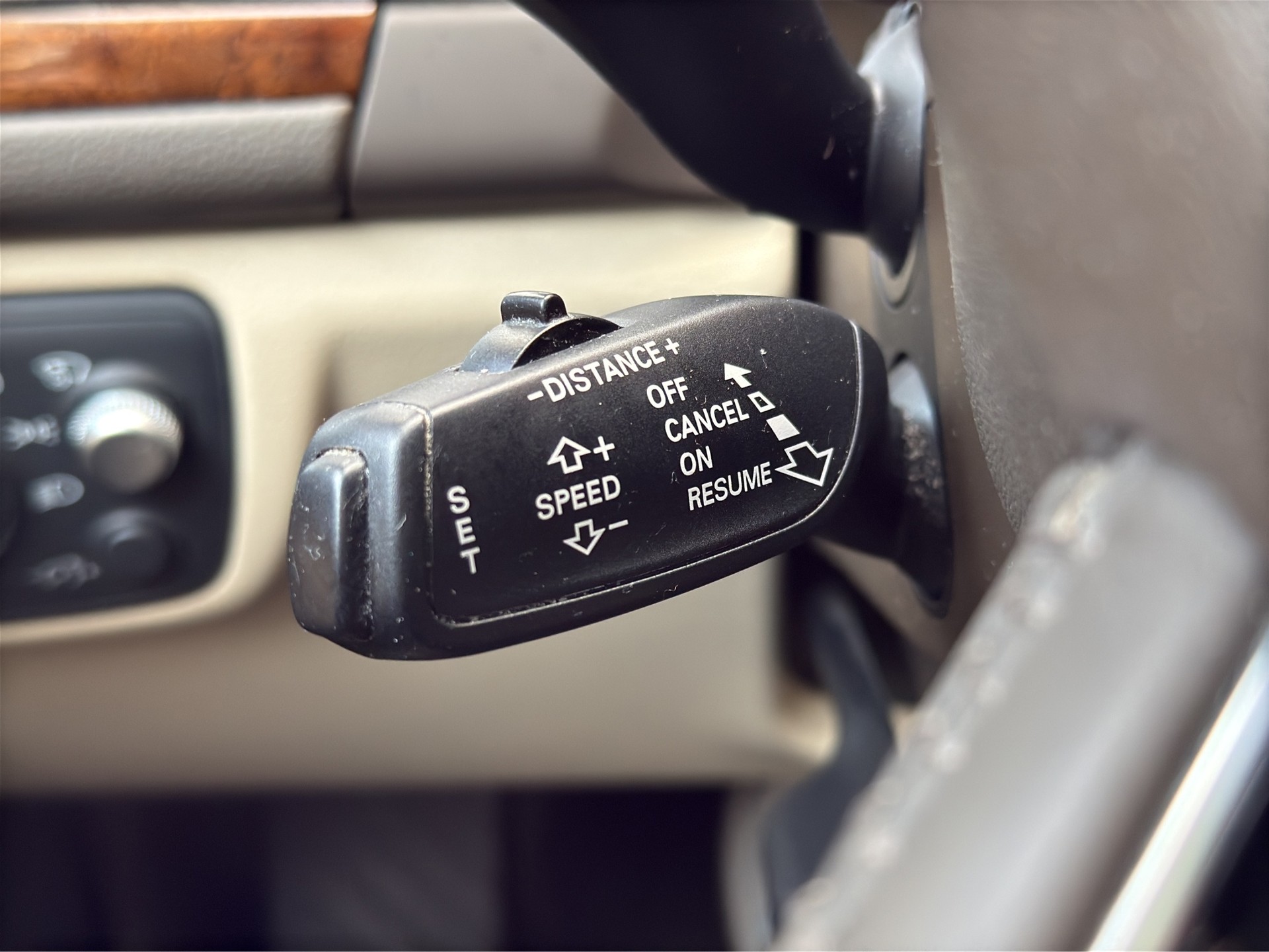 AUDI A6 3.0 V6 TDI 320 quattro-image-18