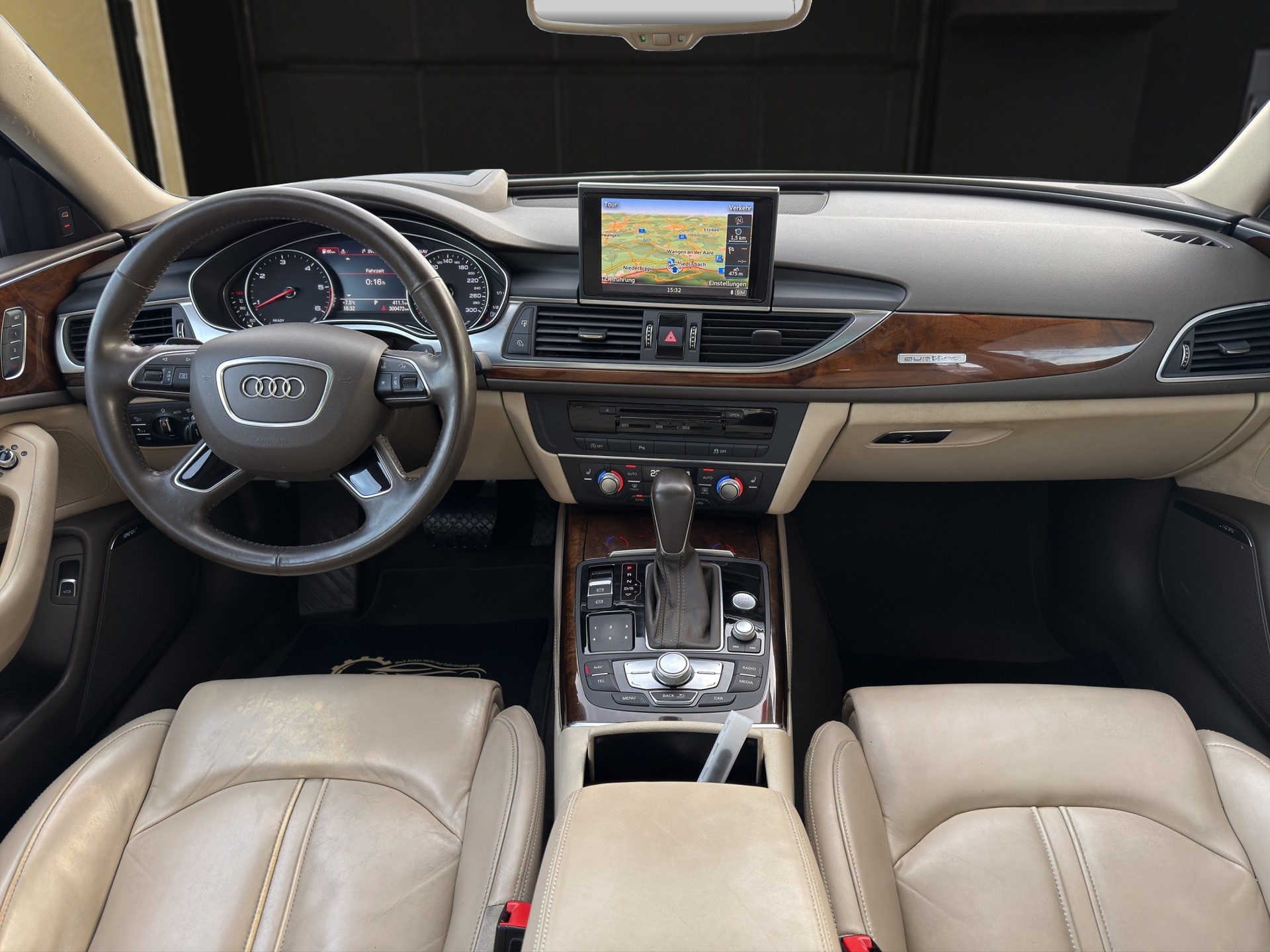 AUDI A6 3.0 V6 TDI 320 quattro-image-11