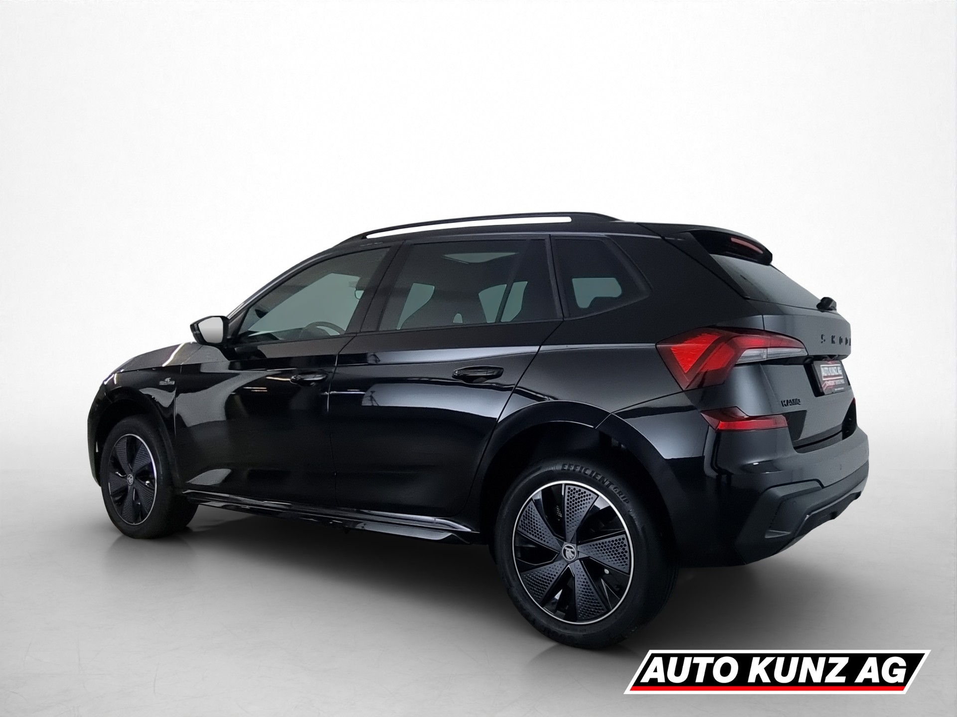 SKODA Kamiq 1.5 TSI Monte Carlo DSG-showroom-element-3