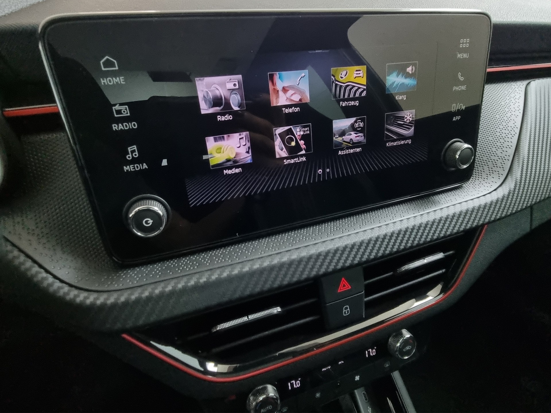 SKODA Kamiq 1.5 TSI Monte Carlo DSG-image-13