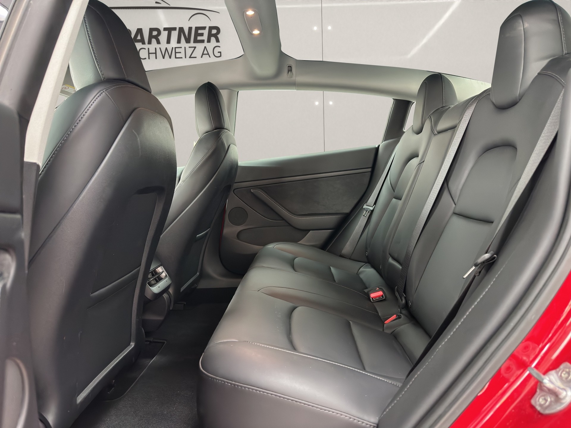TESLA Model 3 Long Range Dual Motor AWD-image-6