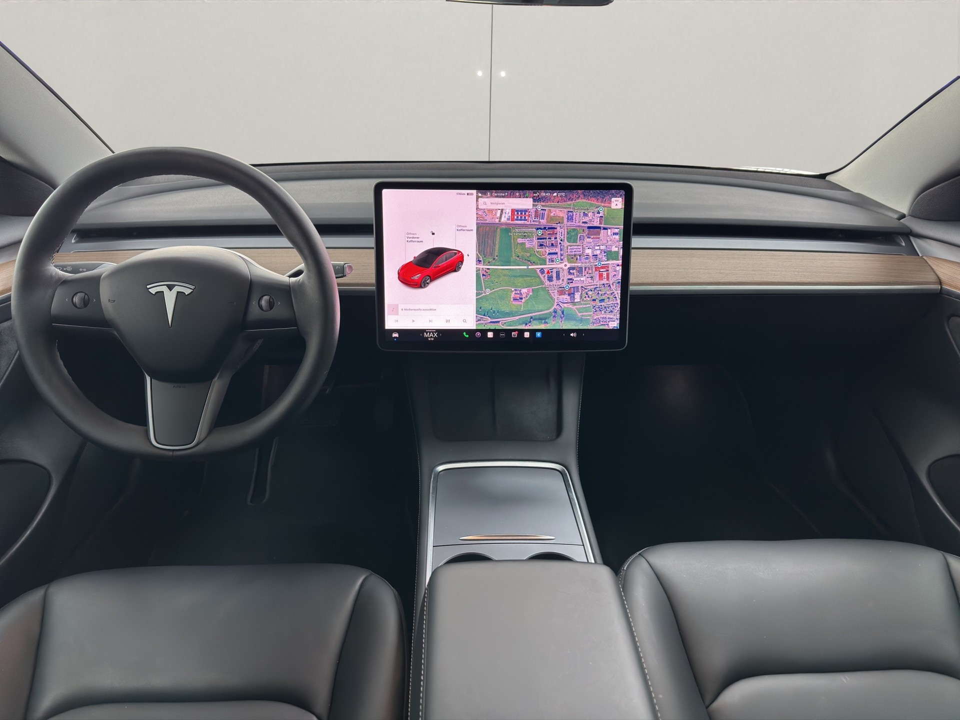 TESLA Model 3 Long Range Dual Motor AWD-image-7
