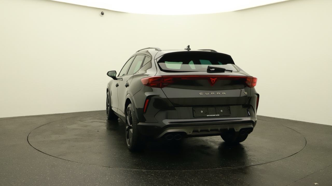 CUPRA Formentor 2.0TSI VZ Black Edtion-showroom-element-3