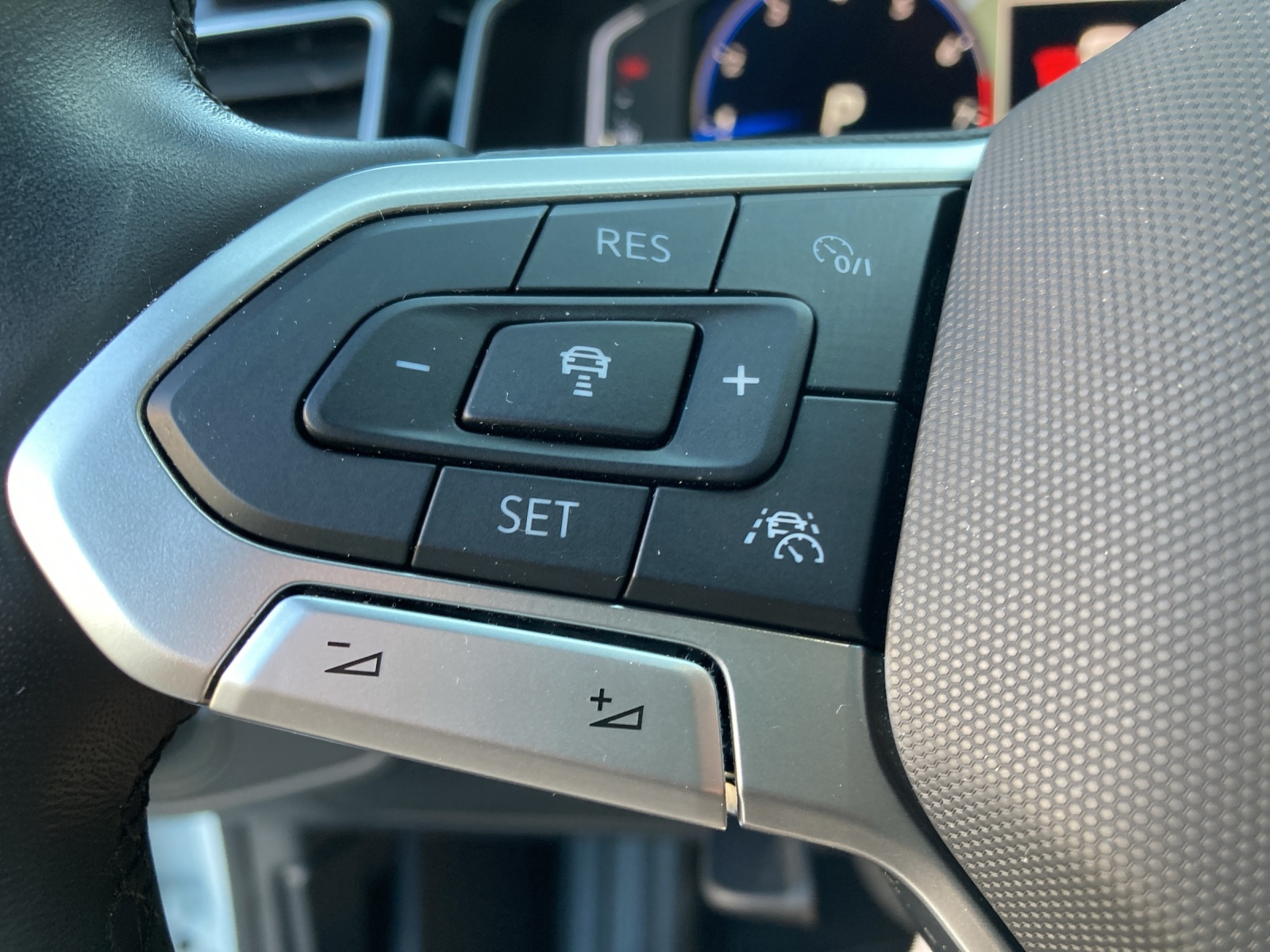 VW Taigo 1.5 TSI R-Line DSG-image-15