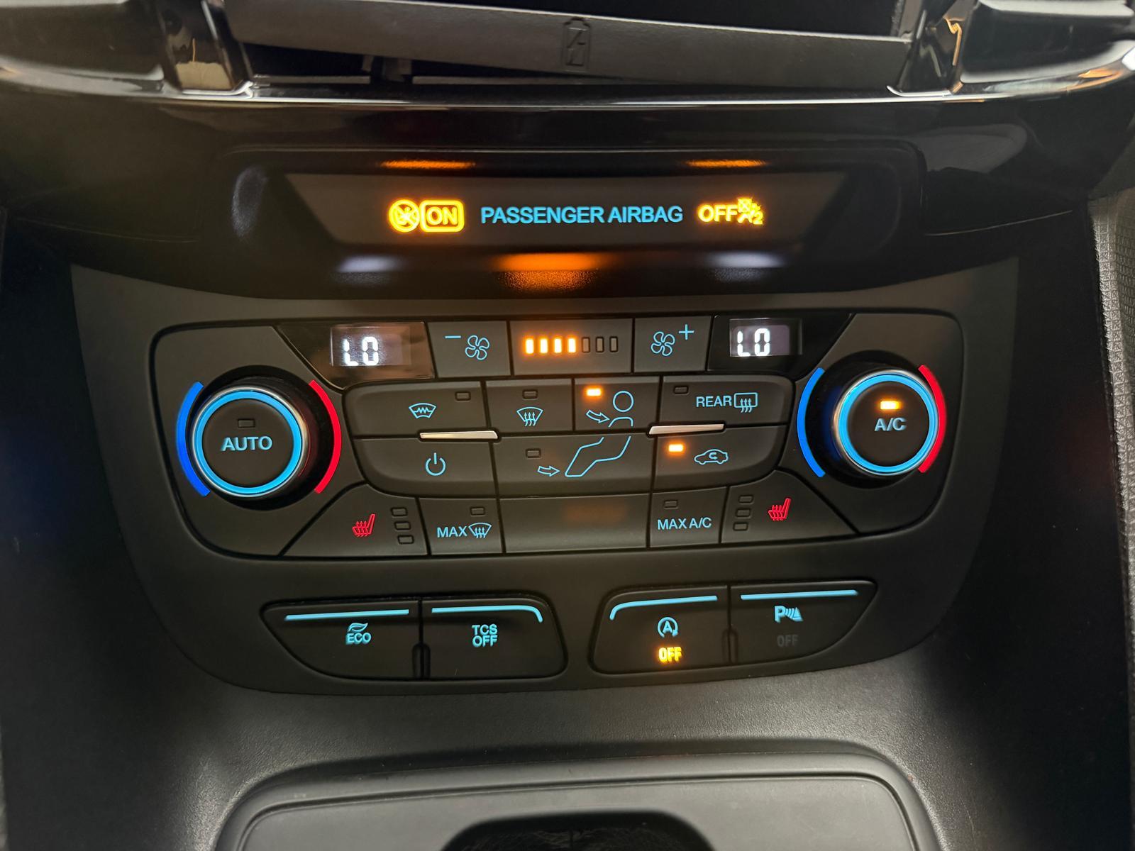 FORD Tourneo Grand Connect 1.5 EcoBlue 120 Titanium-image-21