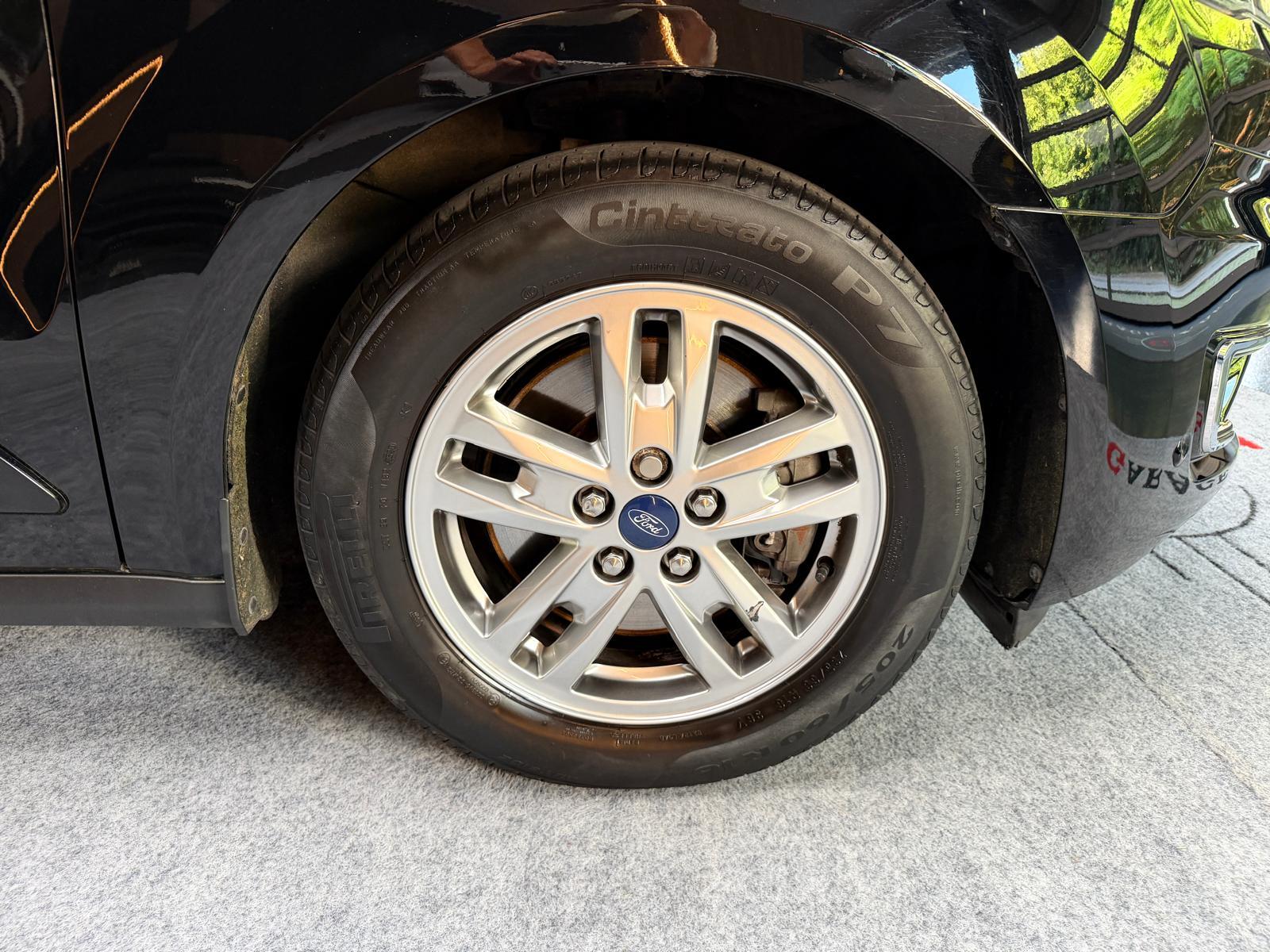 FORD Tourneo Grand Connect 1.5 EcoBlue 120 Titanium-image-8