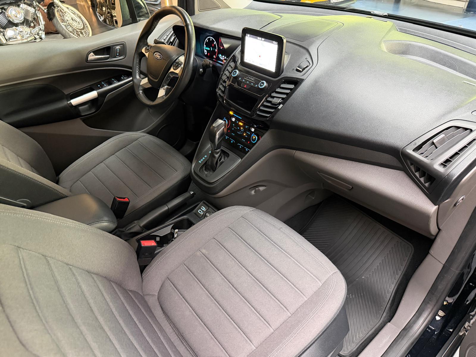 FORD Tourneo Grand Connect 1.5 EcoBlue 120 Titanium-image-14