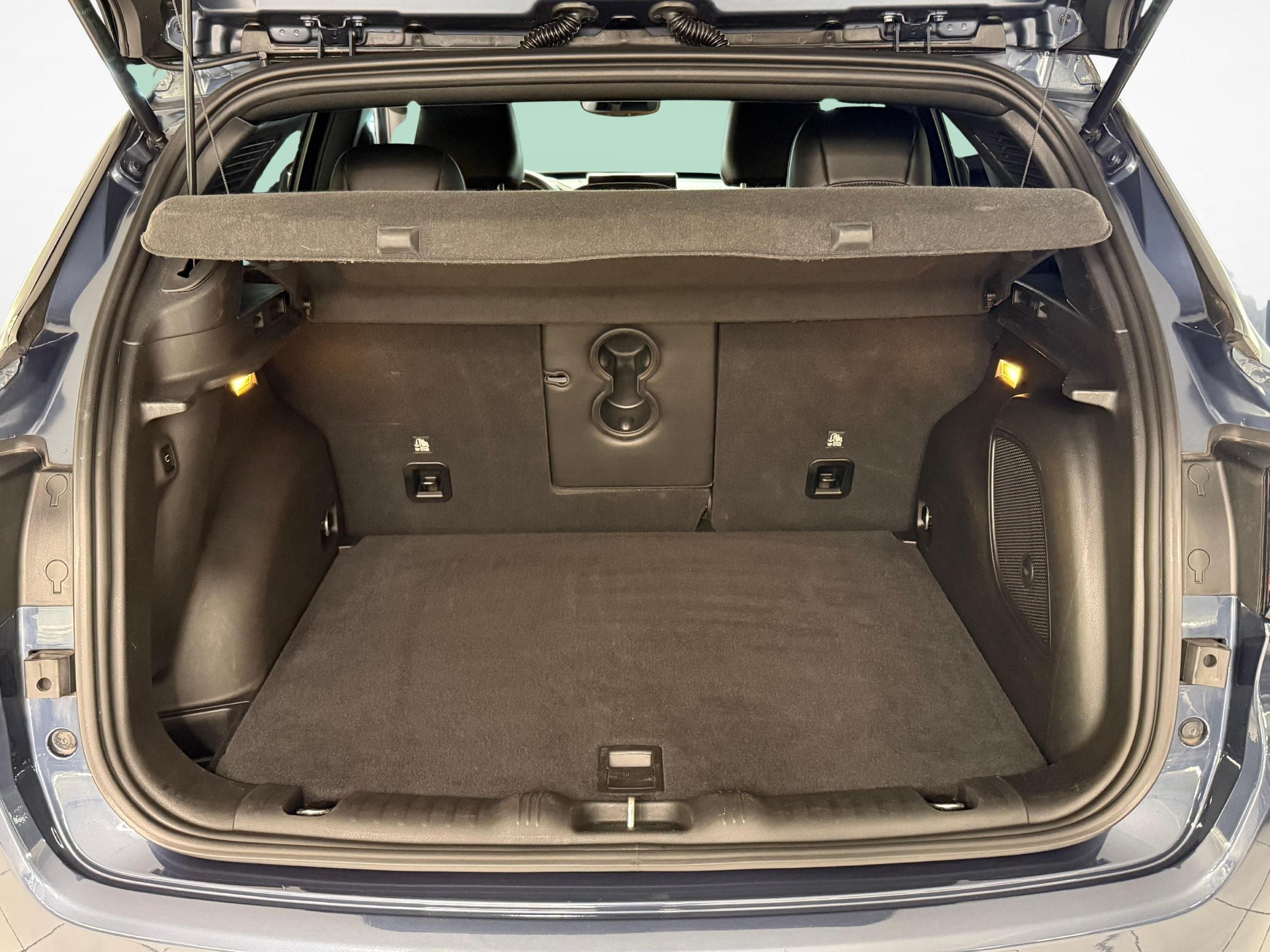 JEEP Compass 1.3 Turbo S-image-9
