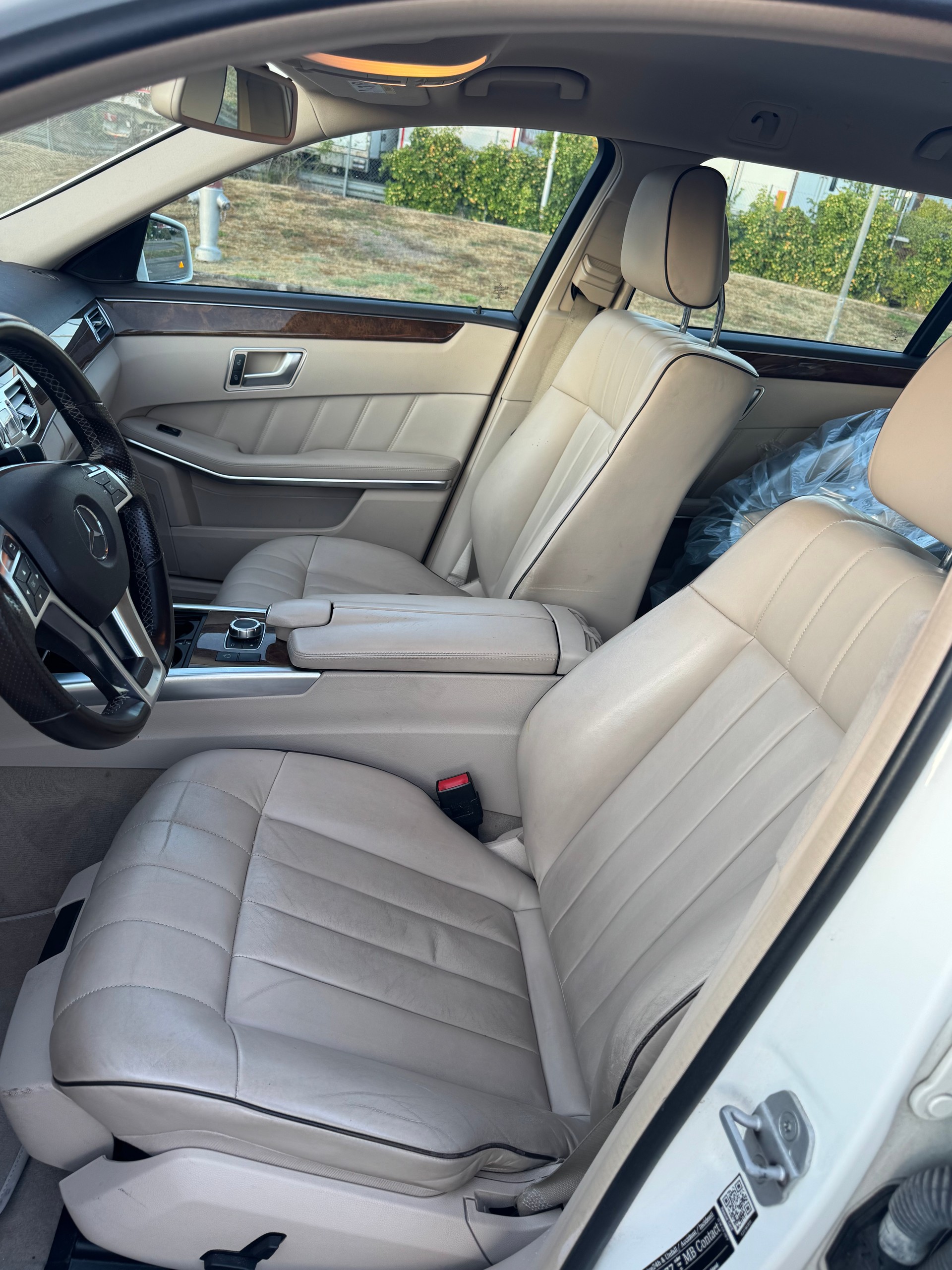 MERCEDES-BENZ E 400 Avantgarde 4Matic 7G-Tronic-image-7