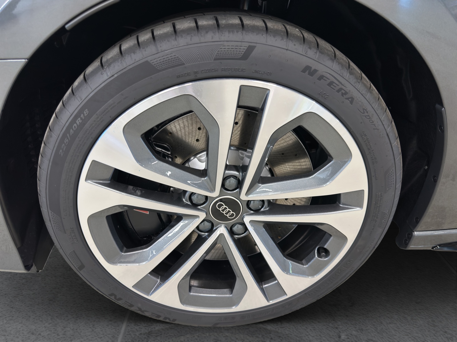 AUDI S3 Sportback TFSI quattro S-tronic-image-8