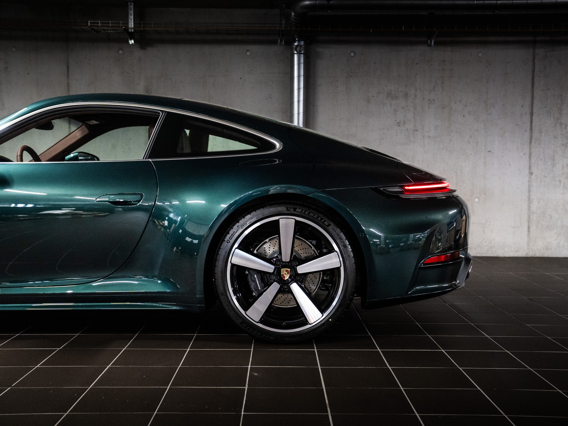 PORSCHE 911 Carrera PDK-image-12