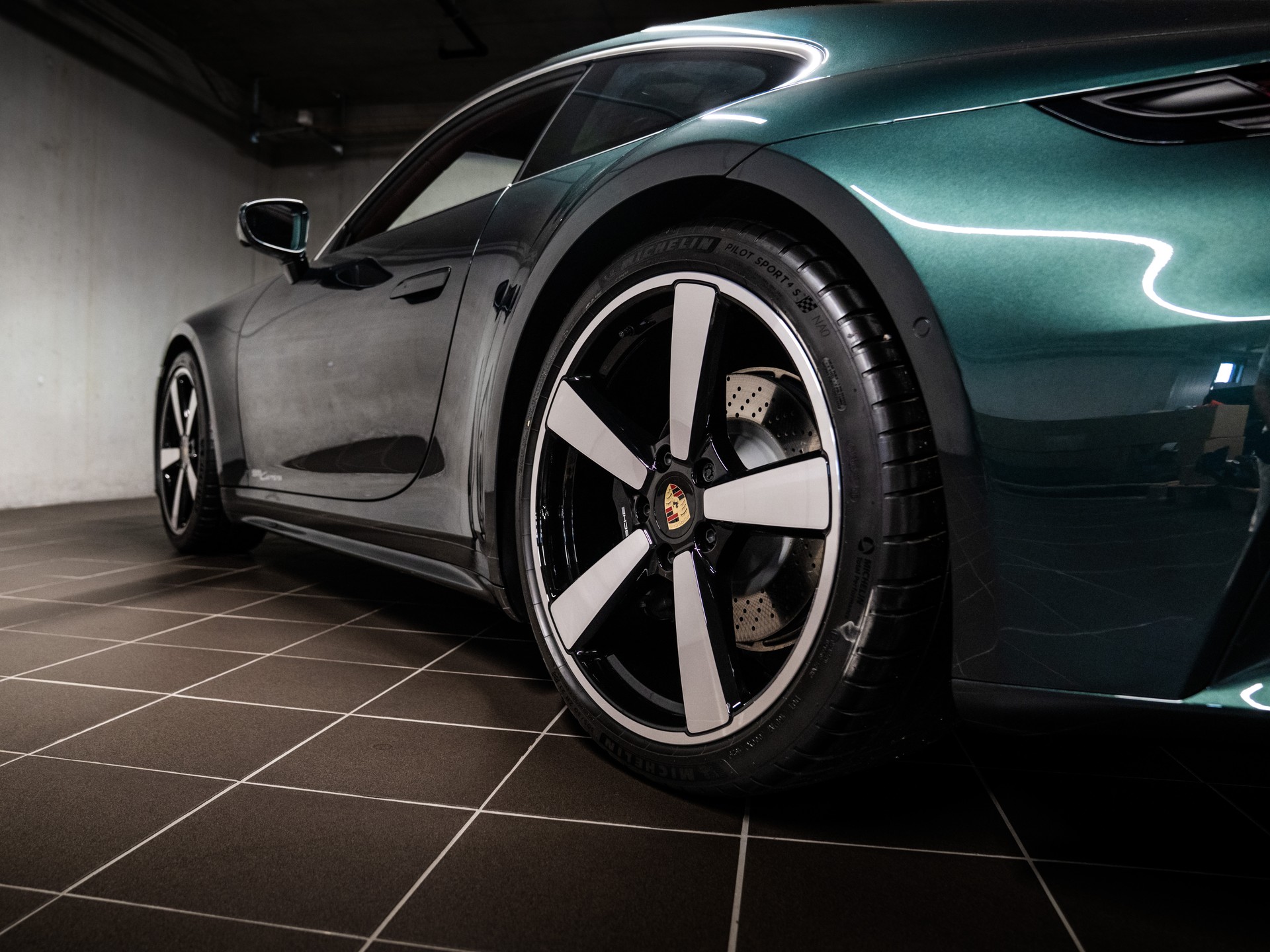 PORSCHE 911 Carrera PDK-image-11