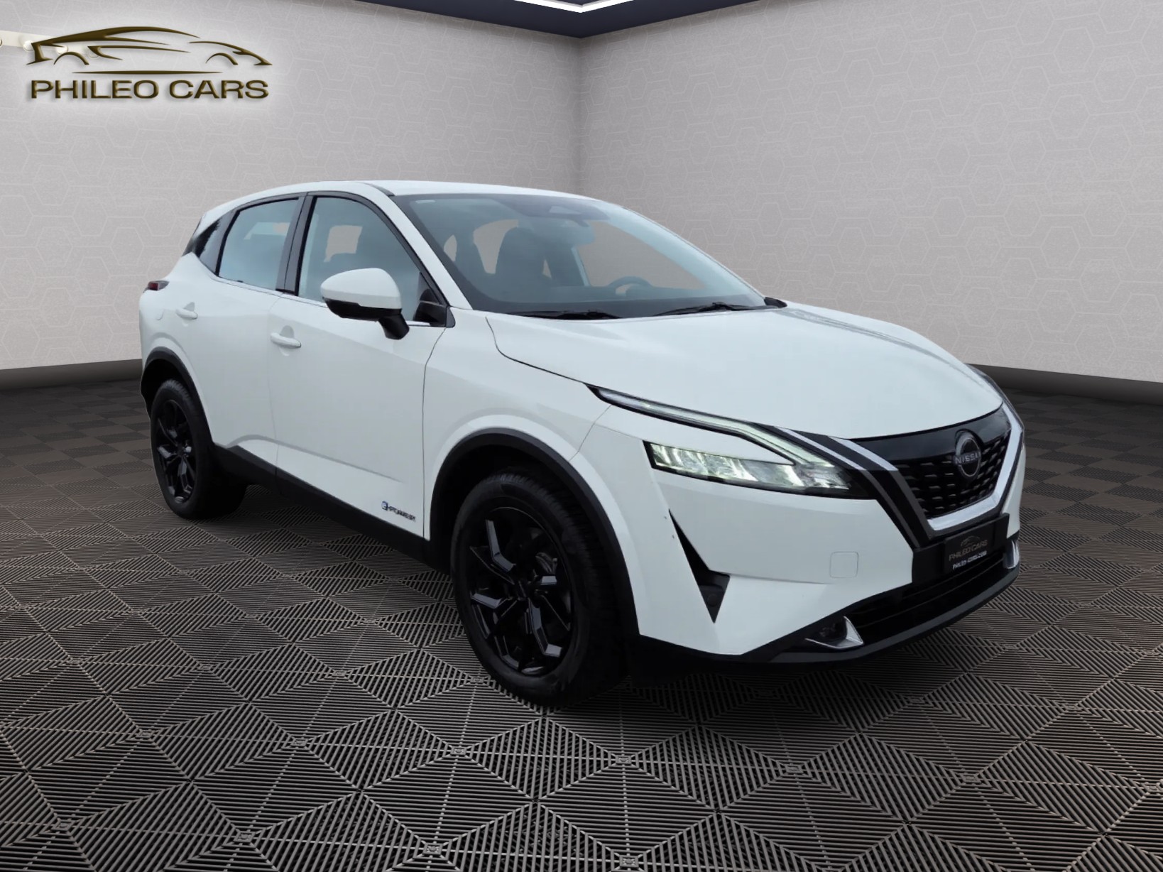 NISSAN Qashqai 1.5 VC-T e-Power Acenta-image-2