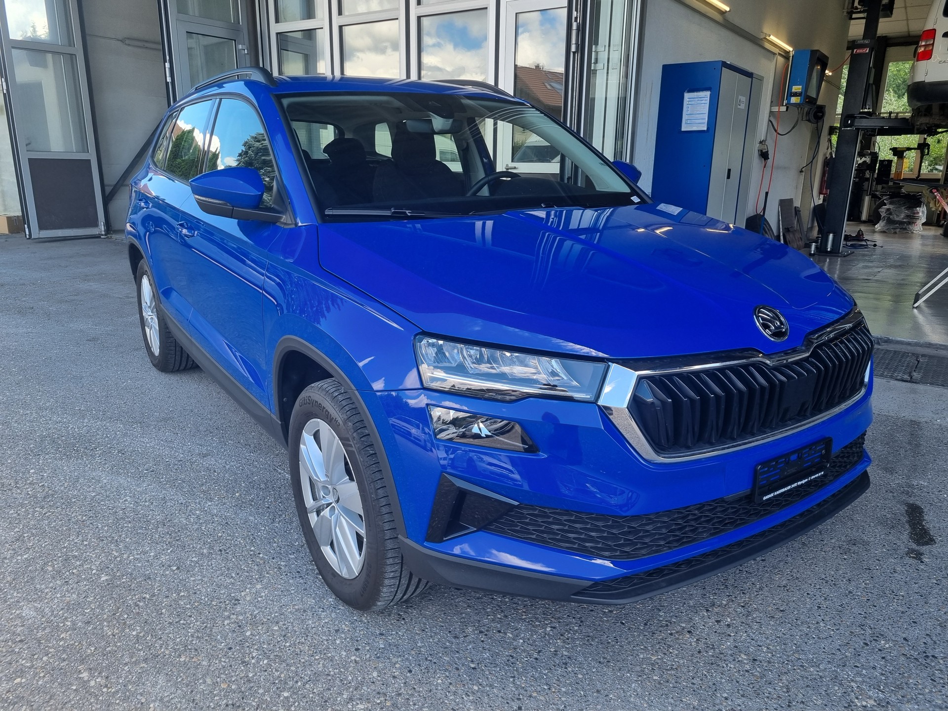 SKODA Karoq 2.0 TDI CR Selection 4x4 DSG-image-1
