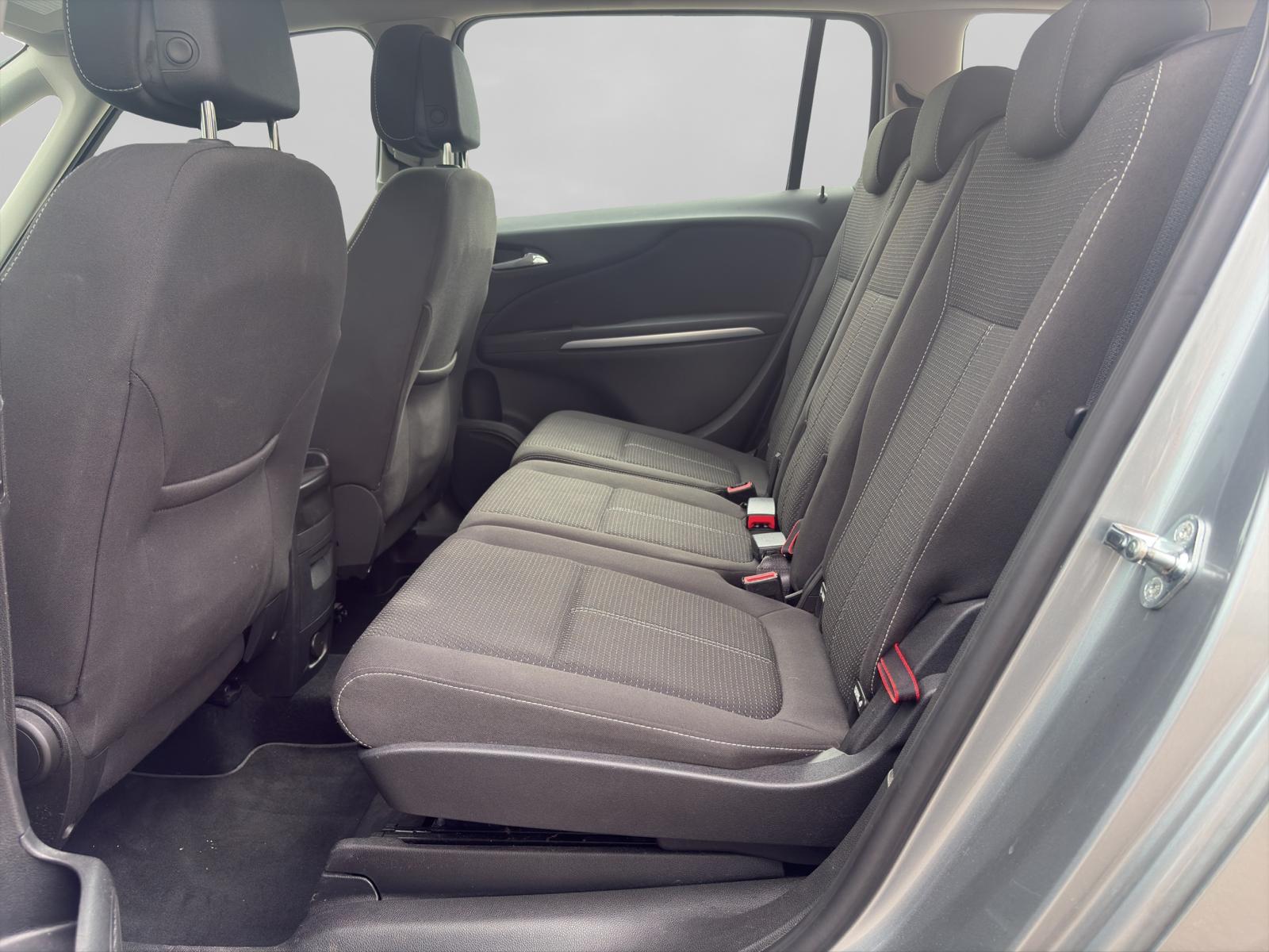 OPEL Zafira Tourer 1.4i 16V Enjoy-image-9