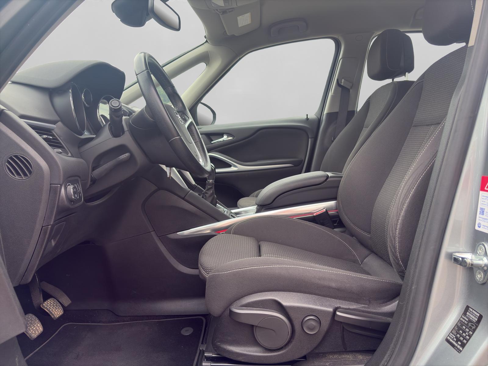 OPEL Zafira Tourer 1.4i 16V Enjoy-image-5