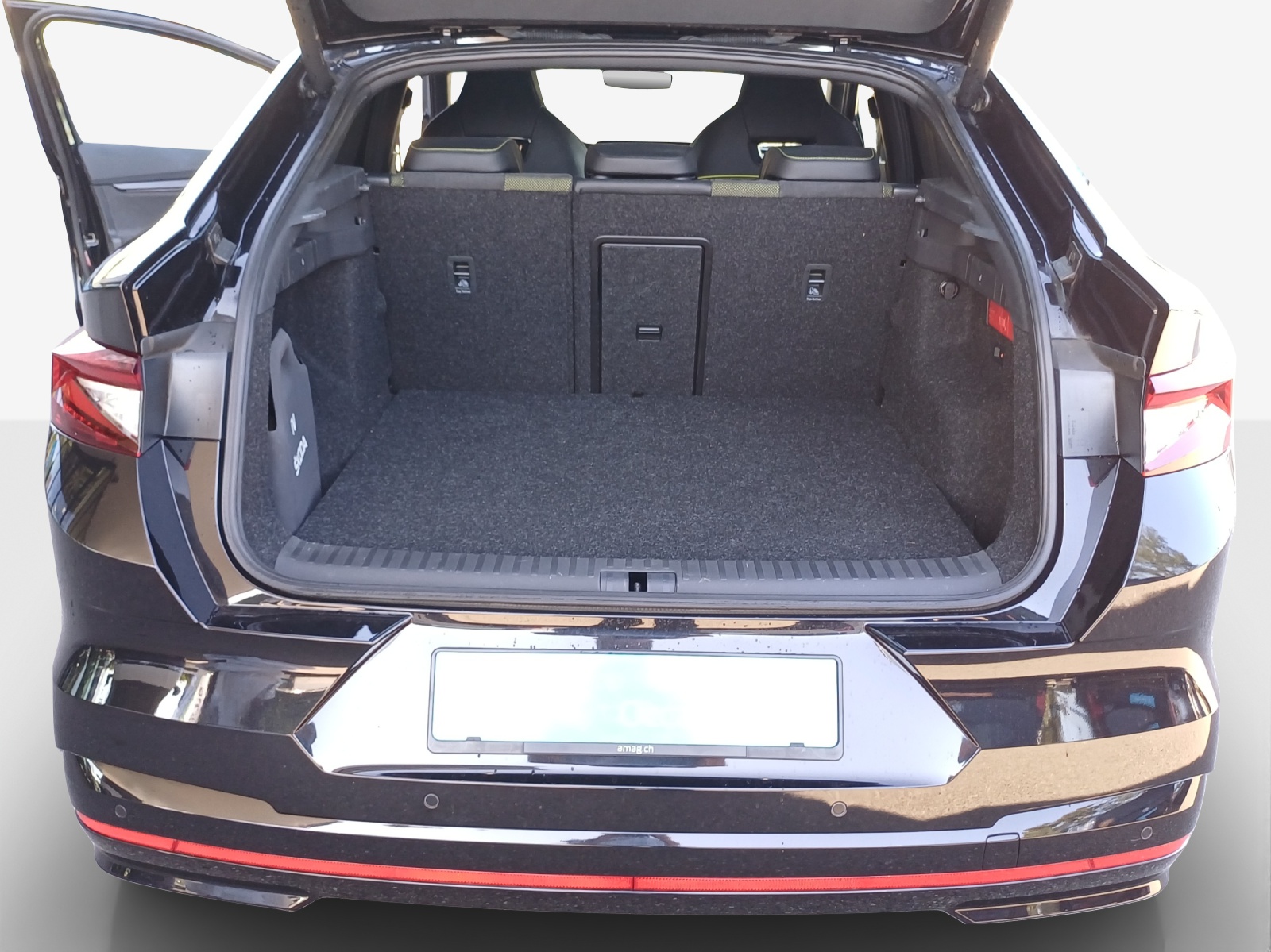 SKODA Enyaq Coupé RS iV 80 4x4-image-13