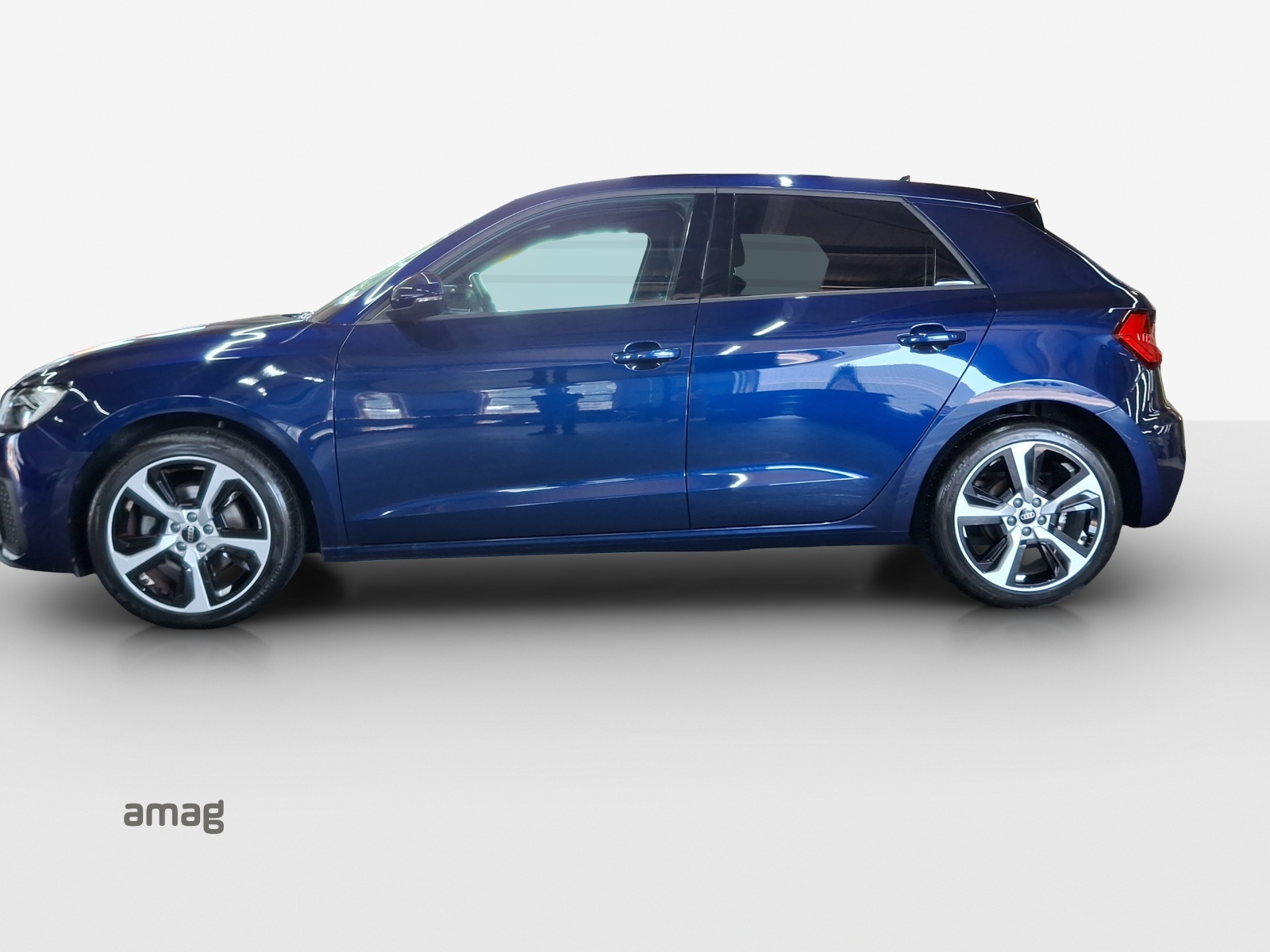 AUDI A1 Sportback 30 TFSI Attraction S-tronic-image-1