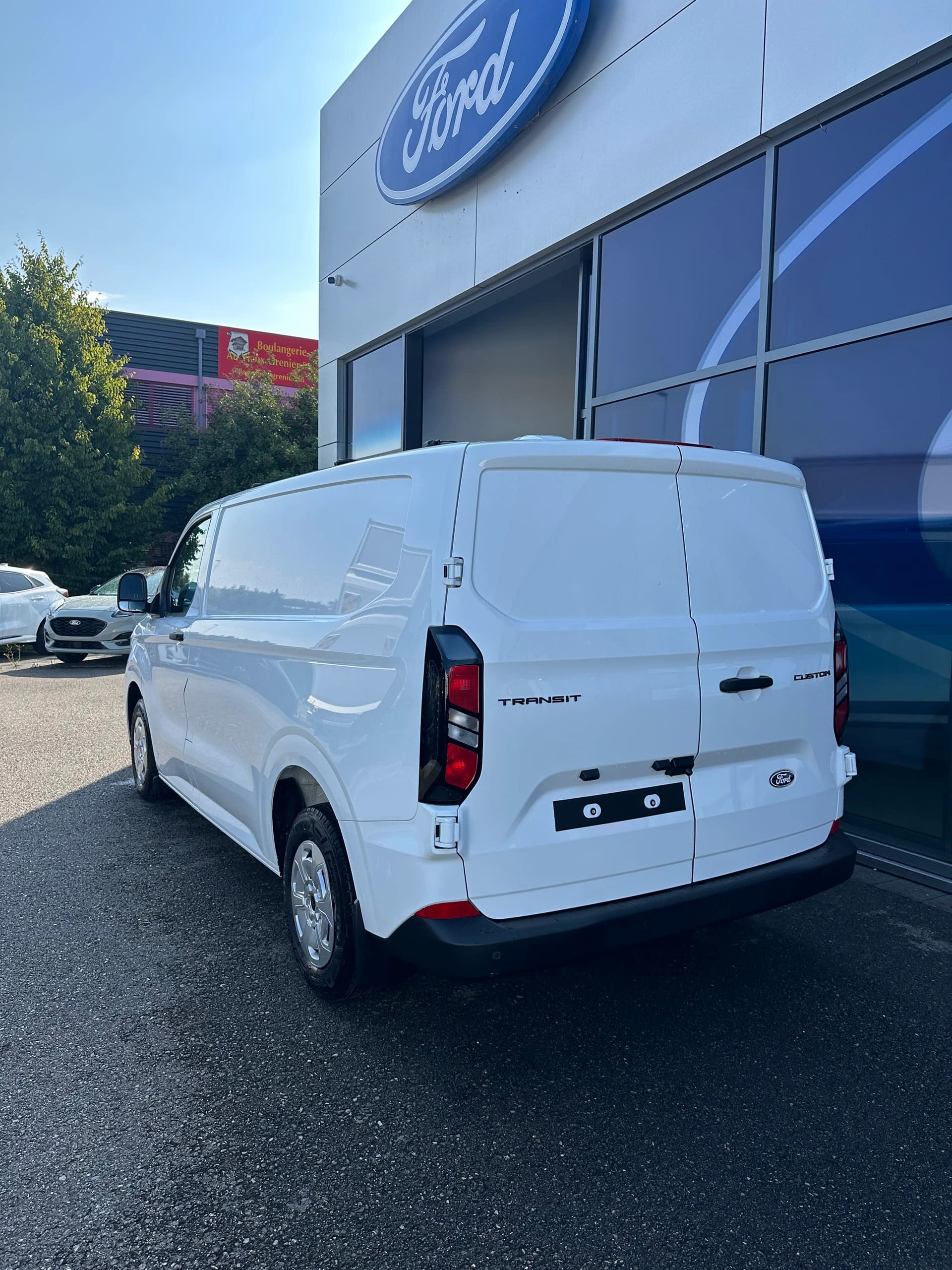 FORD Transit Custom Van 280 L1 2.0 EcoBl Trend/136CV/Aut.-image-3