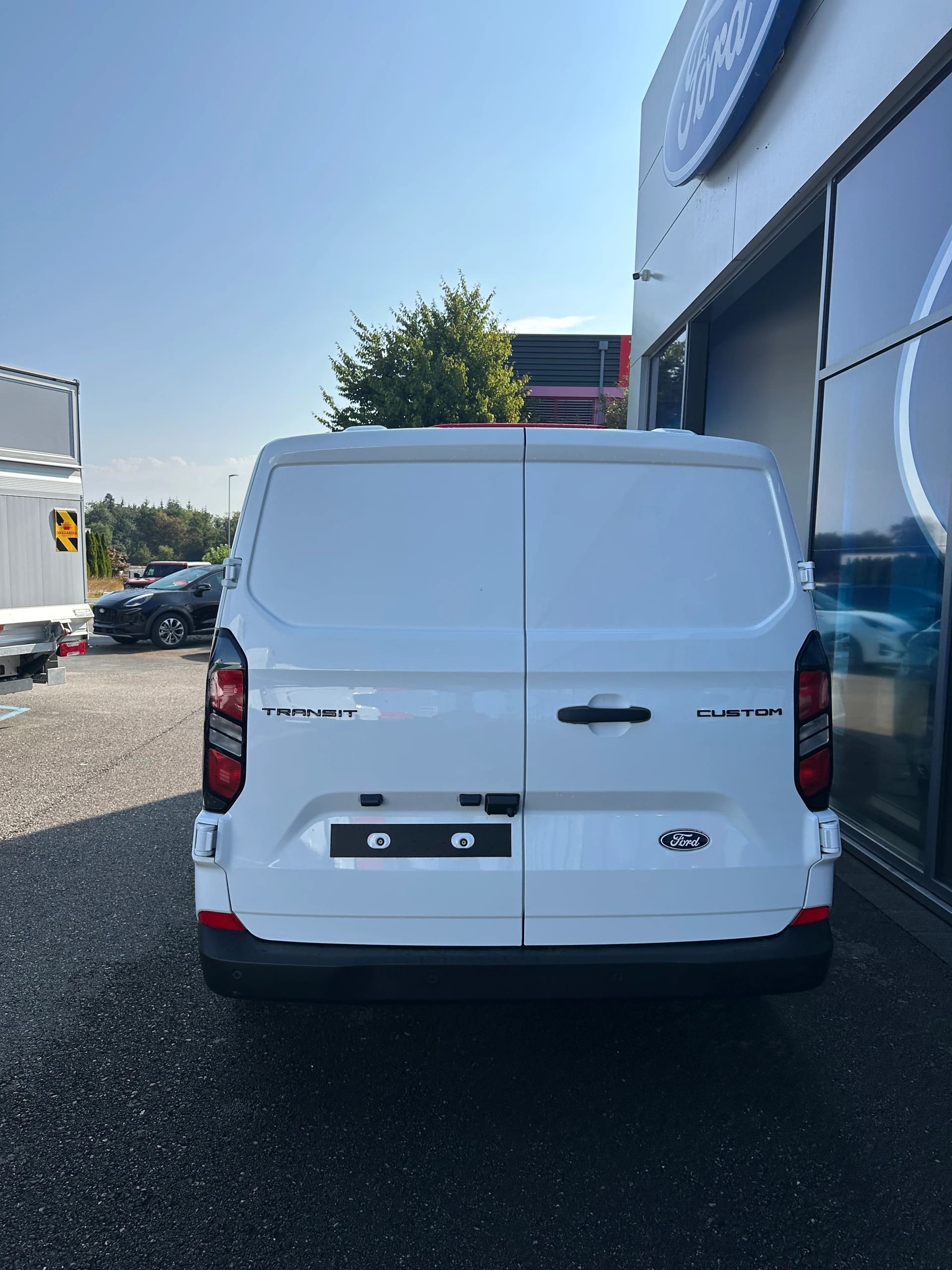 FORD Transit Custom Van 280 L1 2.0 EcoBl Trend/136CV/Aut.-image-4
