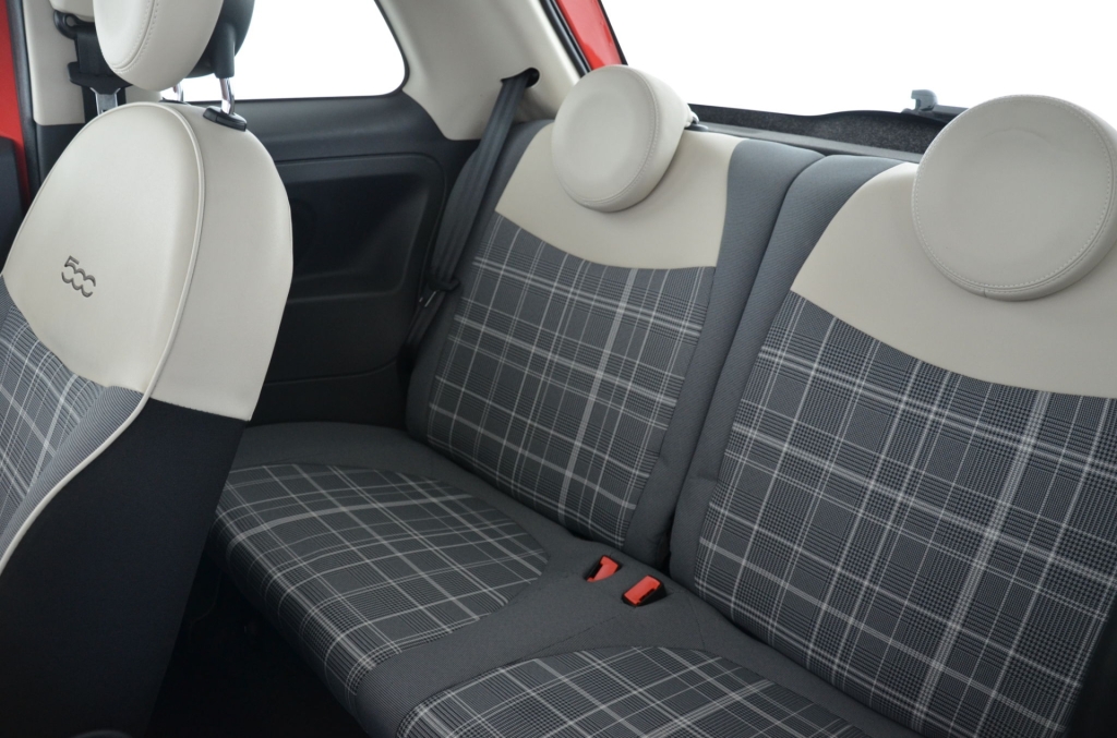 FIAT 500 1.2 *Glasdach*-image-14