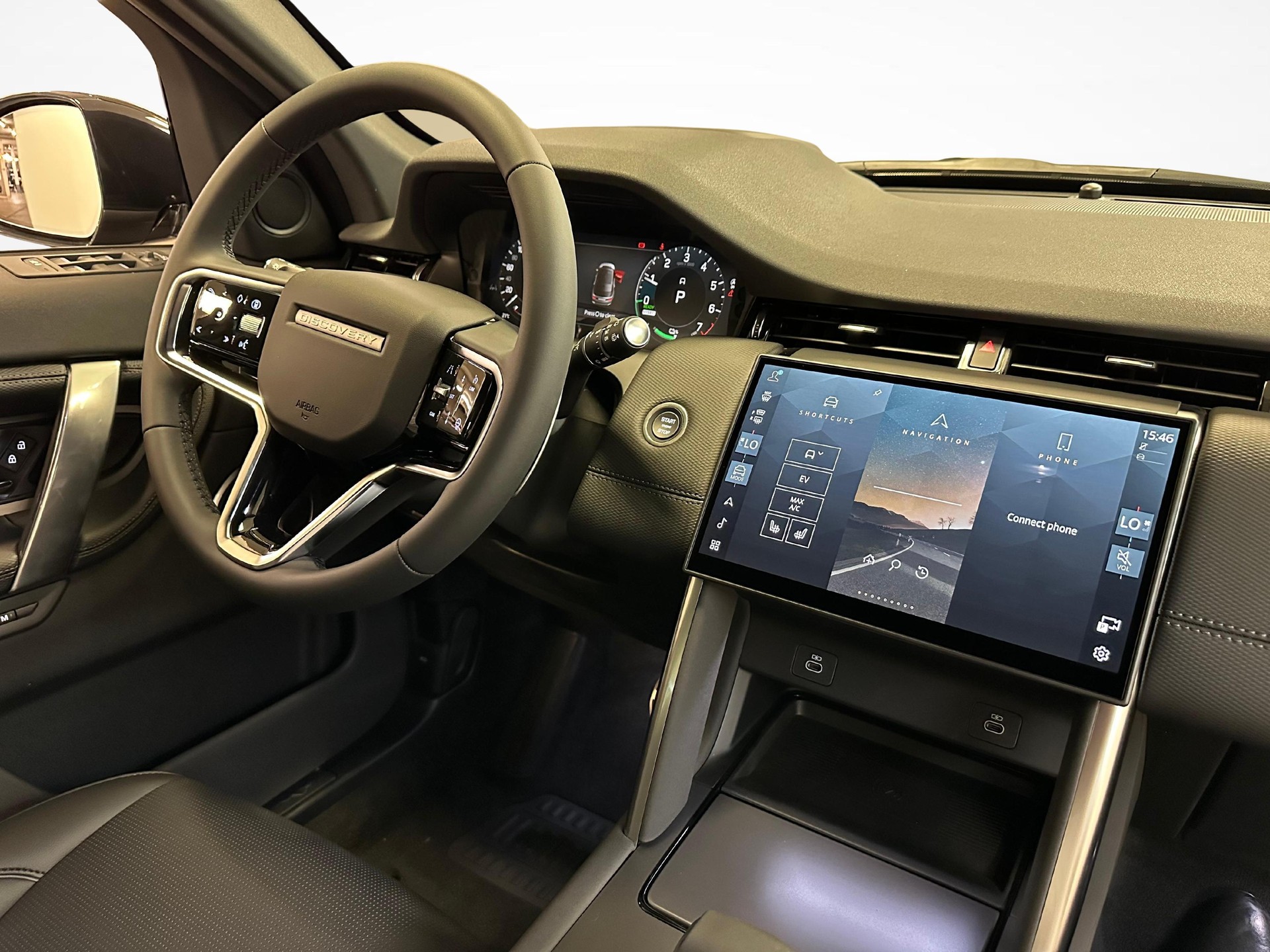 LAND ROVER Discovery Sport 1.5 T 270e Landmark-image-5