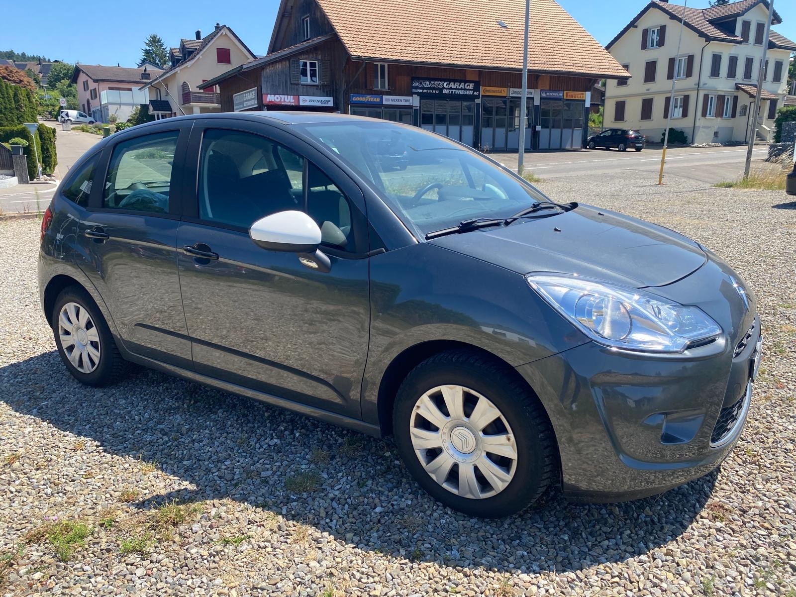 CITROEN C3 1.1i Attraction-image-1