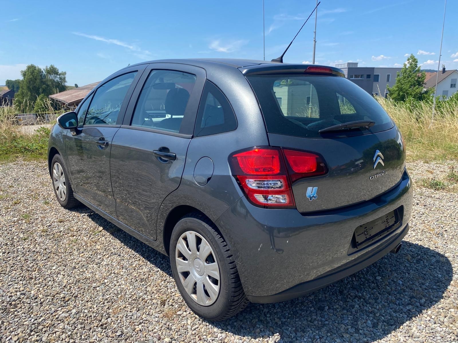 CITROEN C3 1.1i Attraction-image-3