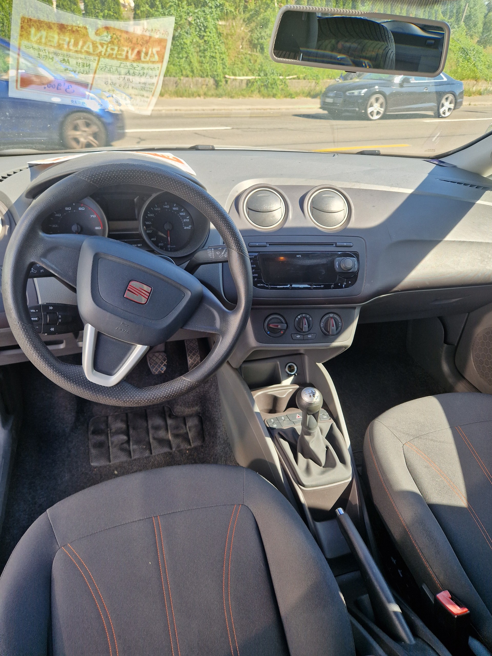 SEAT Ibiza 1.4 Style-image-6