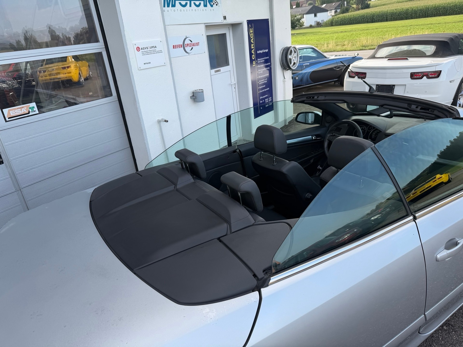 OPEL Astra TT 2.0i 16V Turbo Cosmo-image-6