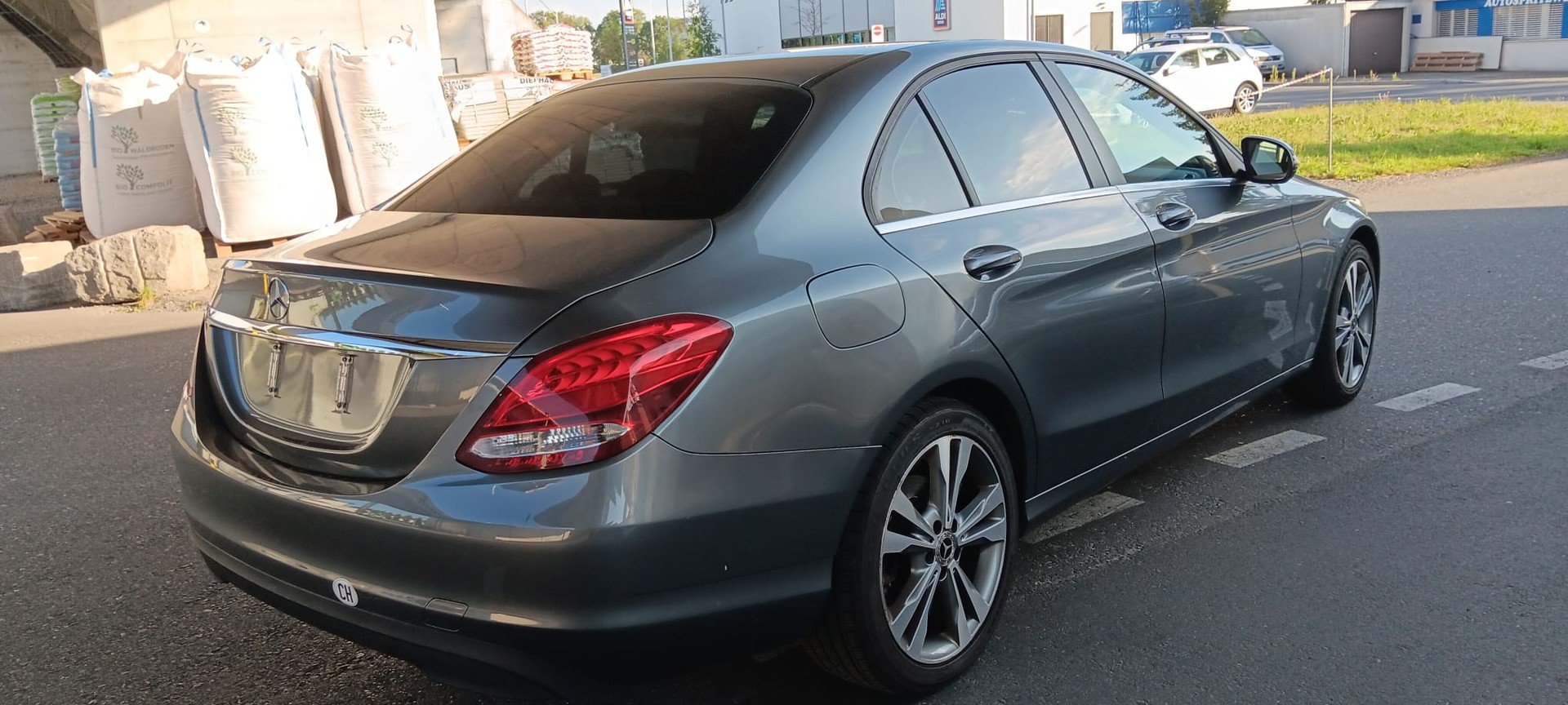 MERCEDES-BENZ C 220 BlueTEC BlueEfficiency Edition Exclusive-image-5