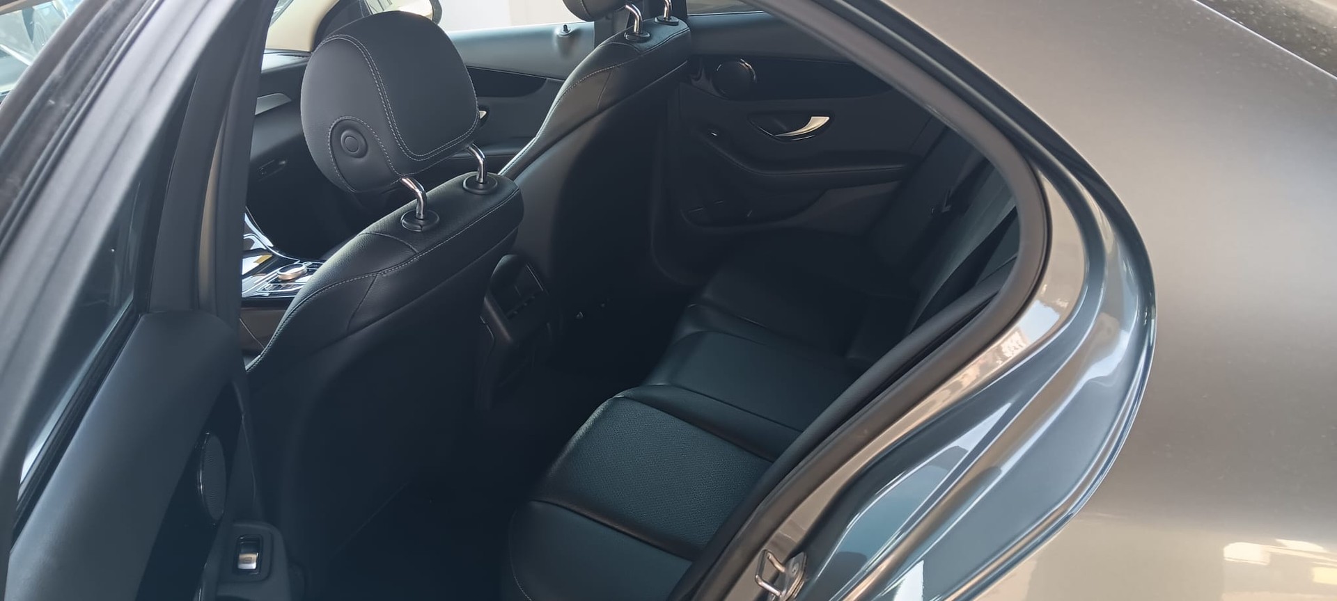 MERCEDES-BENZ C 220 BlueTEC BlueEfficiency Edition Exclusive-image-3