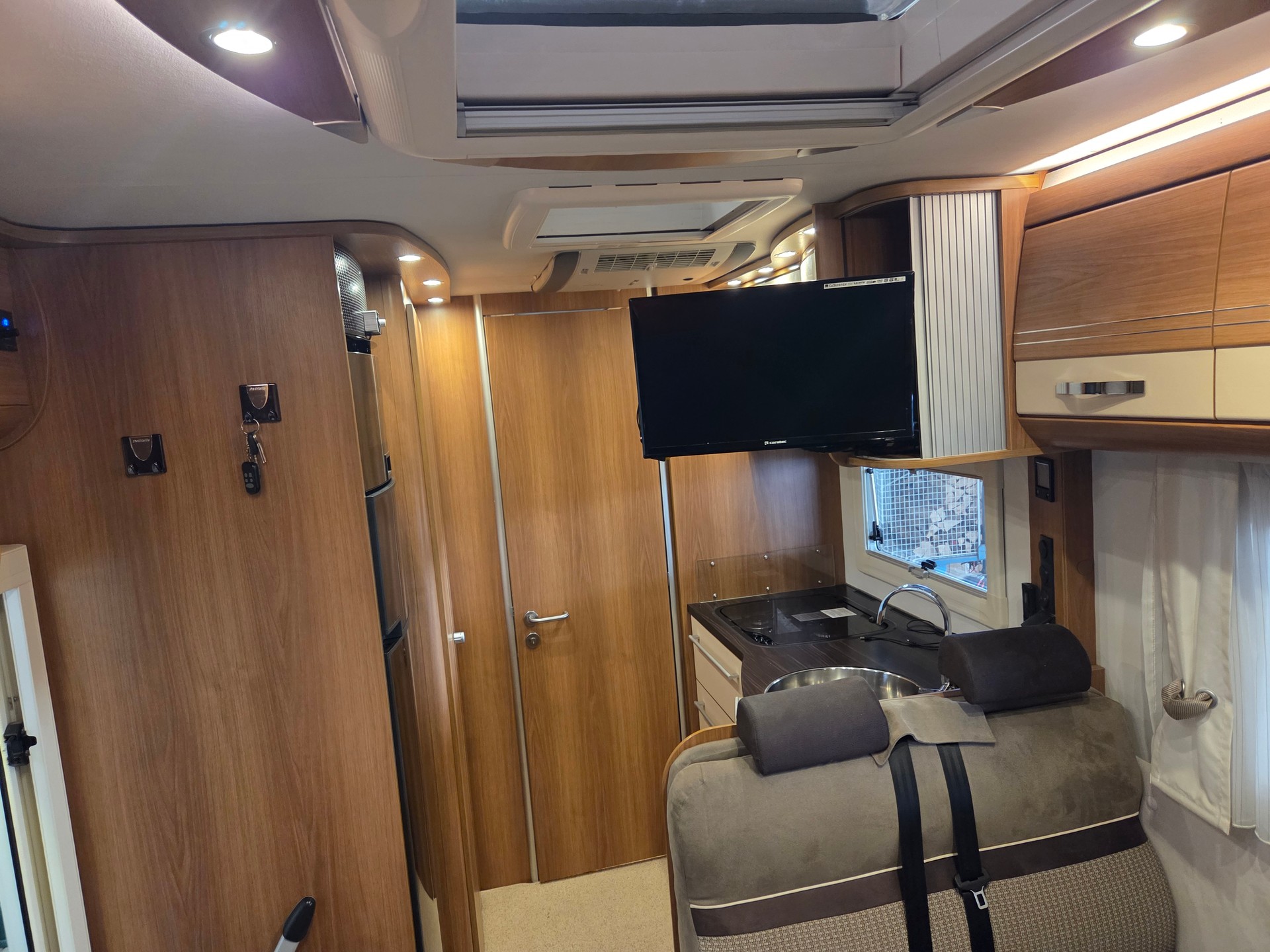 DETHLEFFS Globtrotteur XXL A 9800-image-8