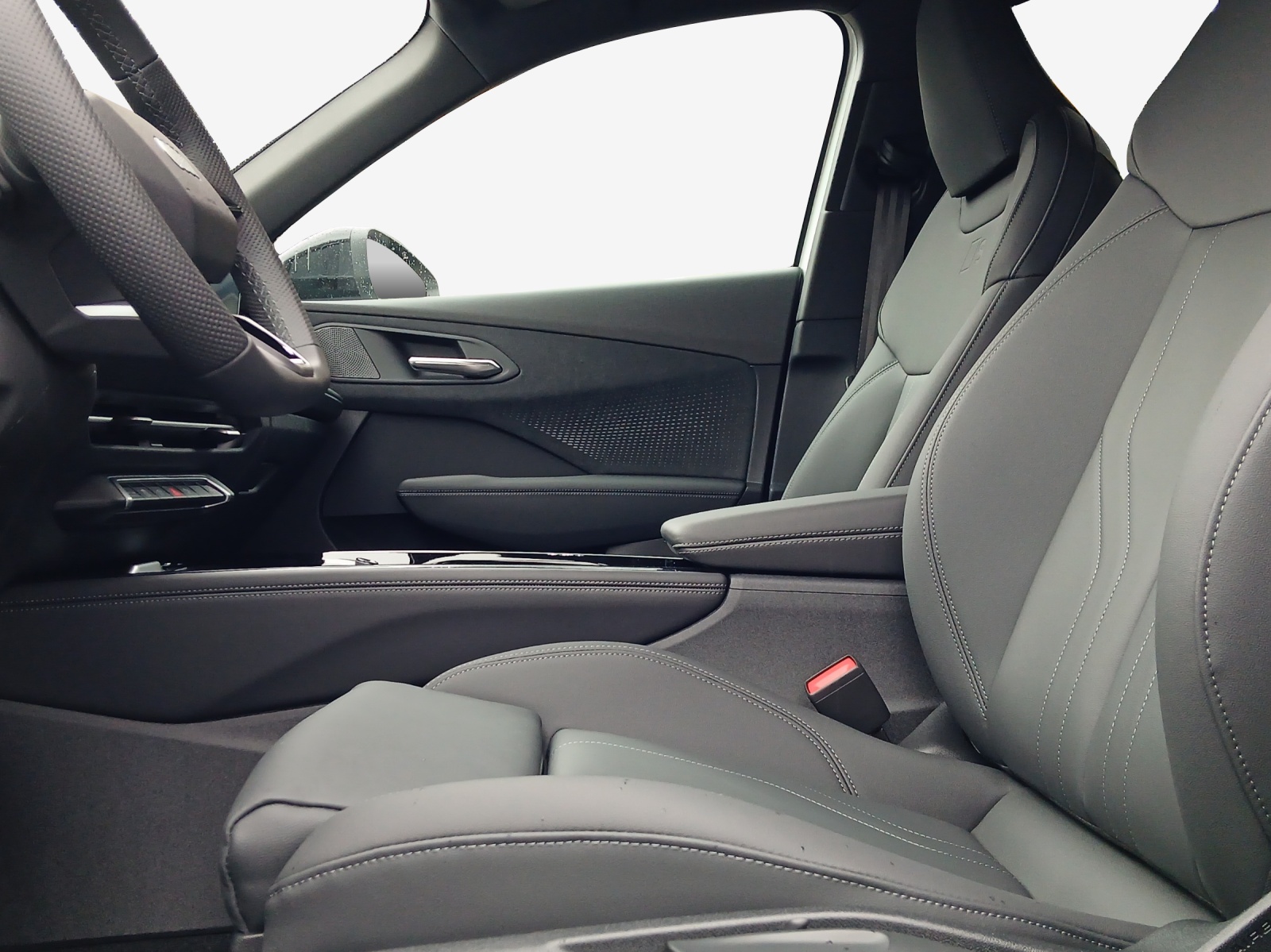 AUDI Q3 SUV e-hybrid 200 kW S tronig-image-7